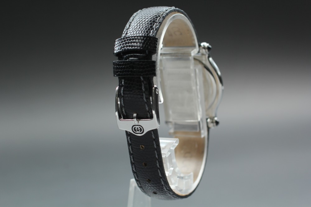 Top MINT Full Set GUCCI 6500L Black Dial 27mm Quartz Ladies Watch w/ Box JAPAN