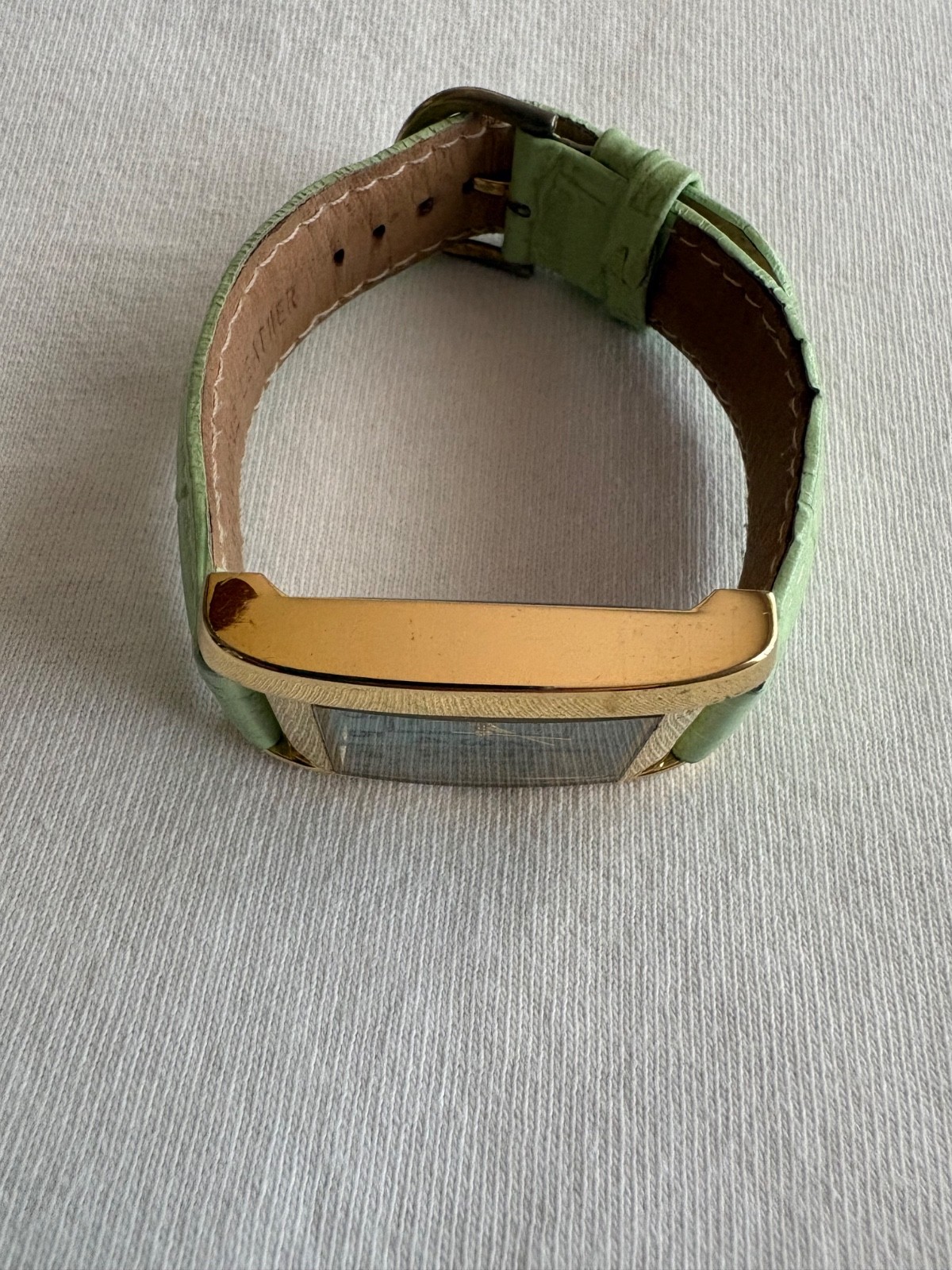 Gossip GSP231C Mother of Pearl Gold Tone Quartz Watch Green Band NEW Battery#146