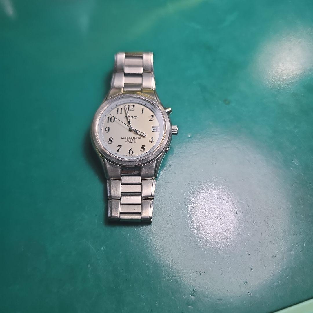 SEIKO SOLAR TITANIUM 7B22-0ad0 Radio-Controlled Watch