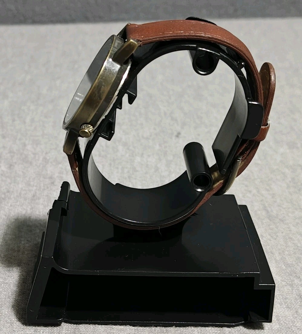 2013 Unemployed Philosophers Guild Quartz Brown Hindu God Watch. New Battery