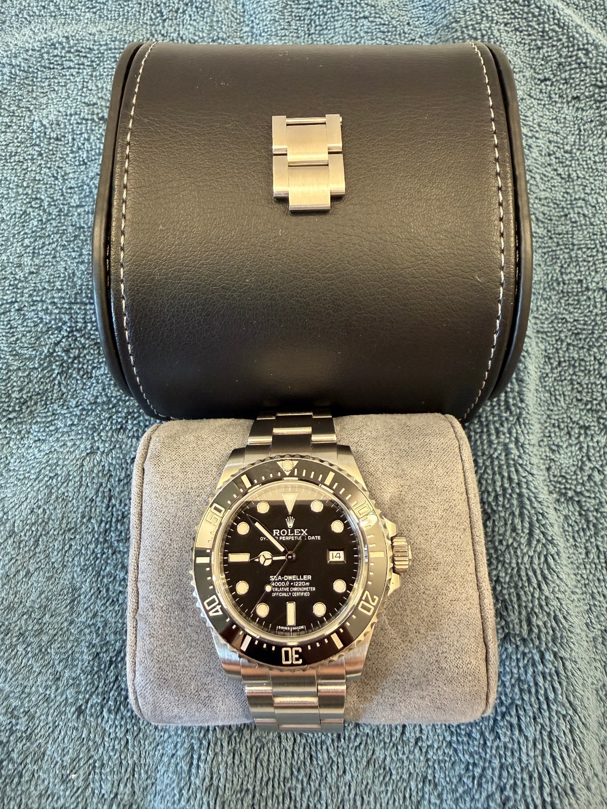 Rolex Sea-Dweller 116600 Steel 40mm Black Ceramic Dive Watch – Rare – SD4K