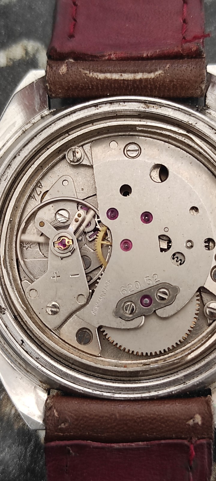 Rare Vintage Junghans 17 Jewels Cal. 620.52 Manual 1974 Tropical Patina Watch