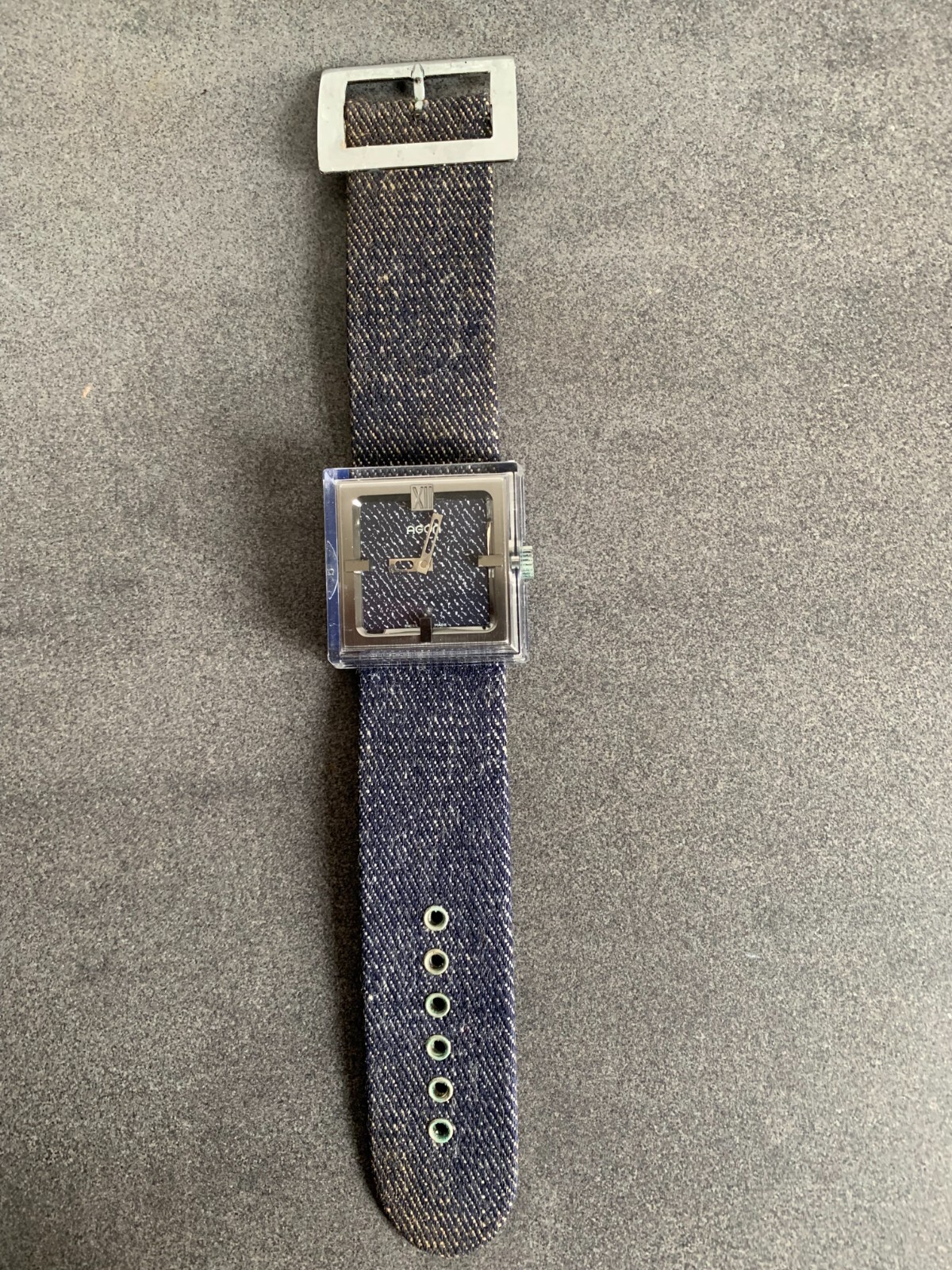 Agon Rare Plexiglass Beat Pop Generation ’60 Swiss Made (Spaceman Era) Watch