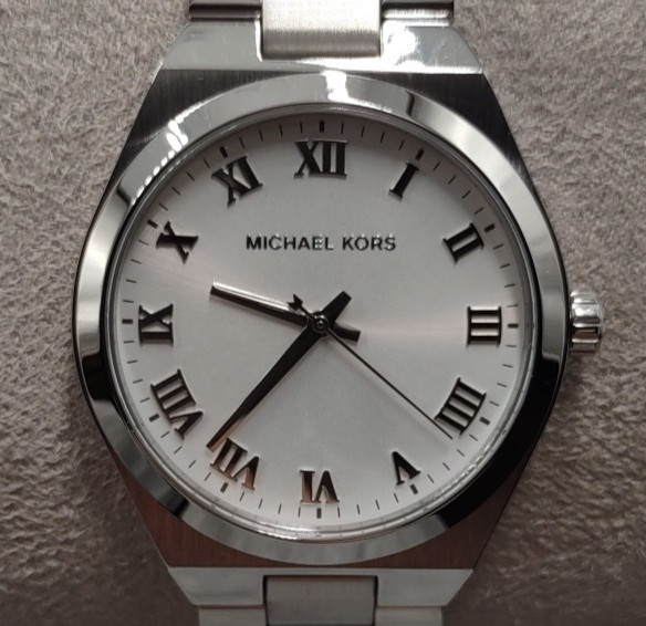 Michael Kors Lennox Quartz Silver Dial Ladies Watch MK7393 (Z5-A1)