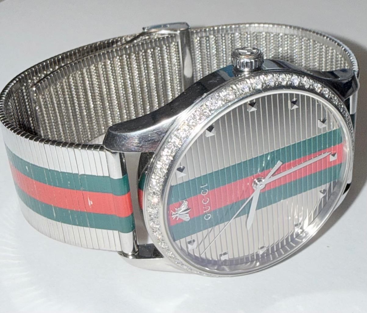GUCCI MENS TIMELESS 126.2 LAB GROWN DIAMOND QUARTZ WATCH