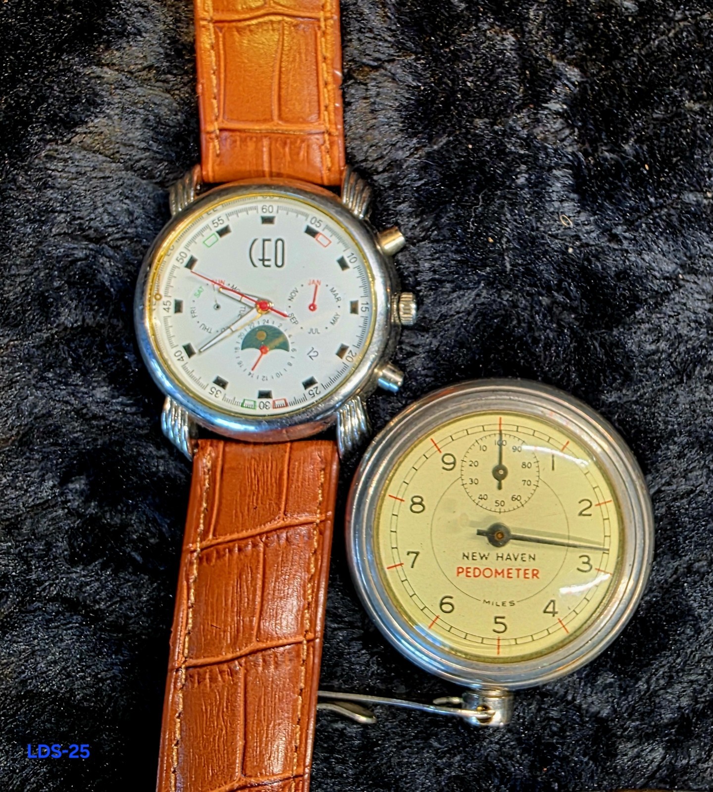 Vintage Wristwatch Lot of 10 Men’s Watches: Caravelle, Fossil ~ Various Brands