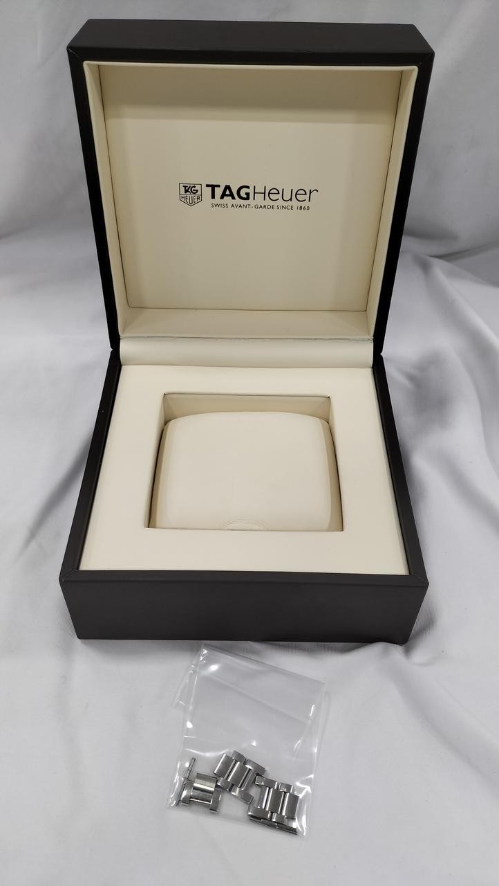 TAG HEUER WAR24XX-CS　CARRERA CALIBRE9 Used watch Excellent condition