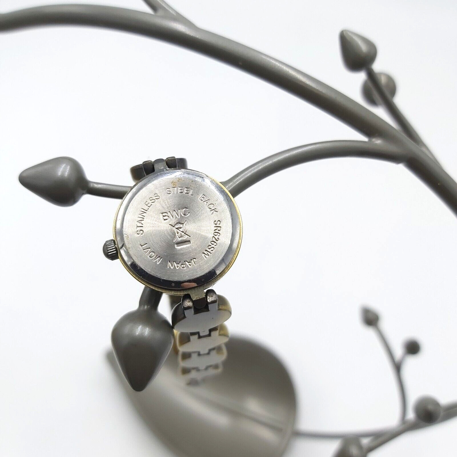 Woman Wrist Watches – Lot of 5 – Various Types and Movt Countries – No Batteries