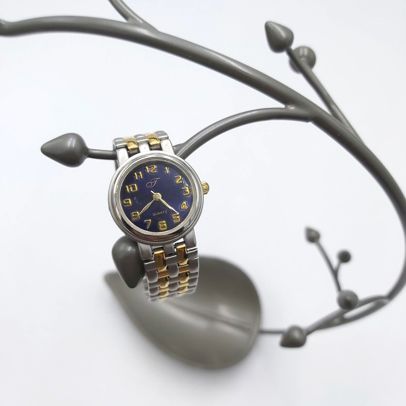 Woman Wrist Watches – Lot of 5 – Various Types and Movt Countries – No Batteries