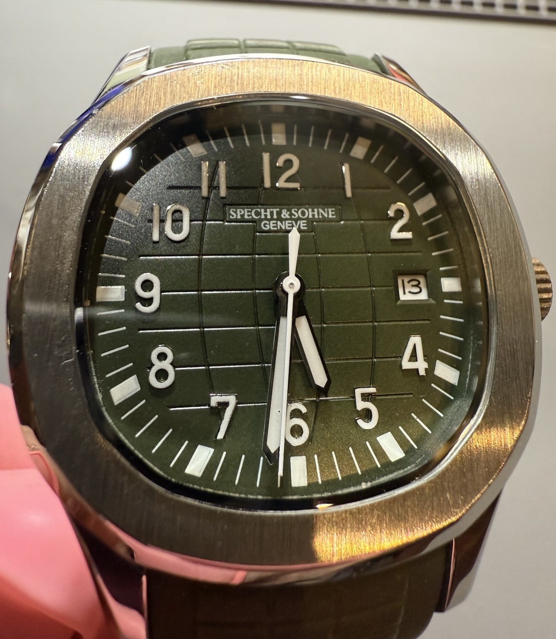 Specht & Söhne Geneve Green Dial Sport Watch – Date Window – Modern Cushion Case