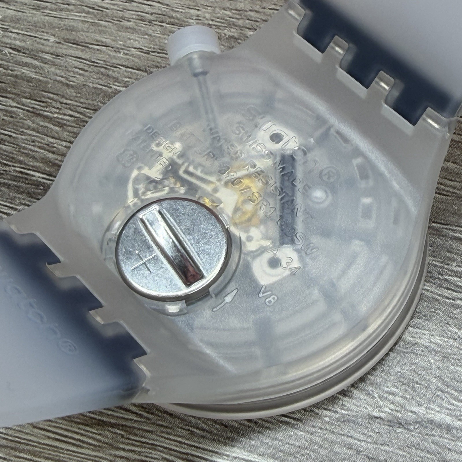 NEW✅SKELETON✅ Swatch Big Bold BLACKINJELLY Transparent Men’s Watch SO27E101