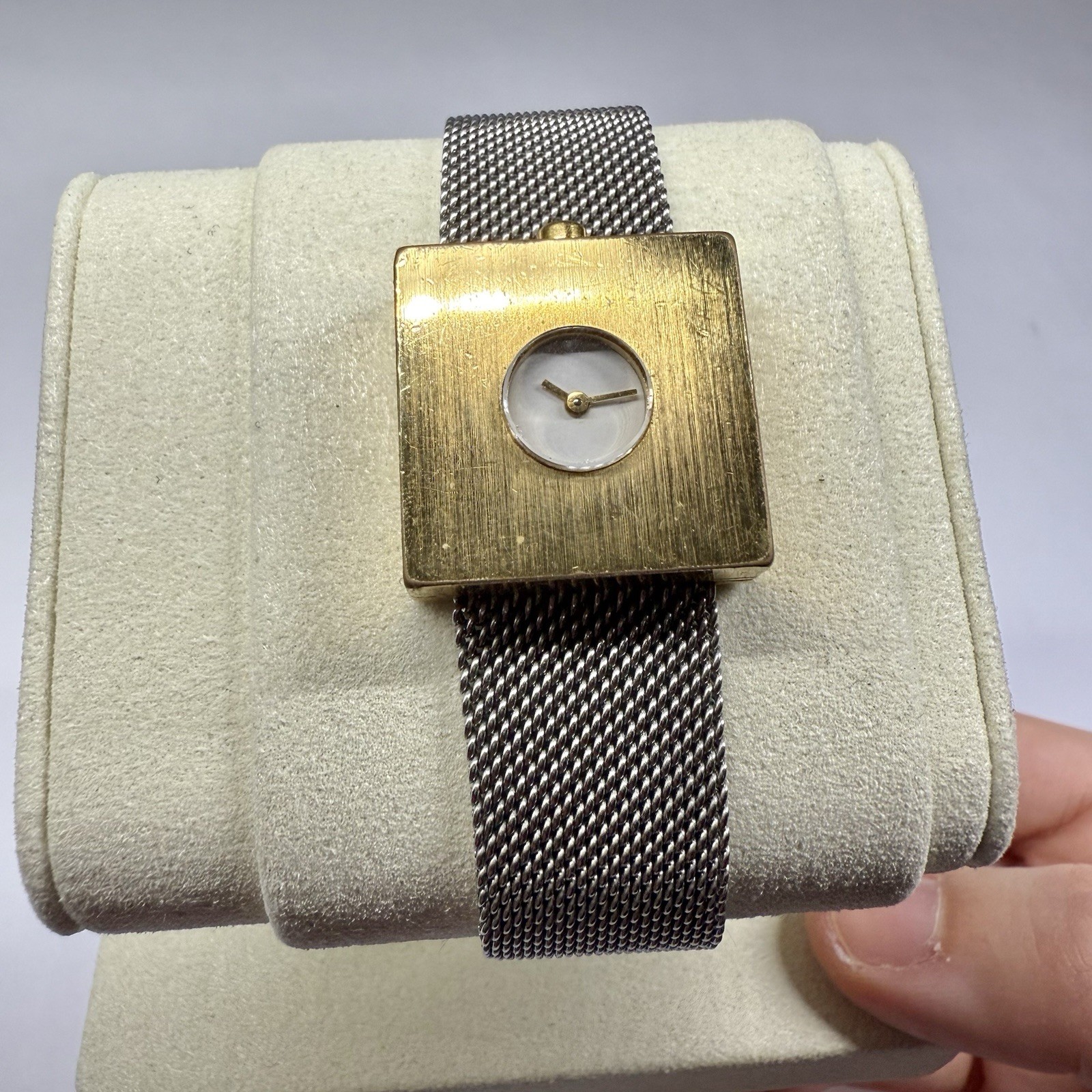 MILUS by Paul Junod “Two O’clock” Quartz Women Vintage Watch W105 *WORKING