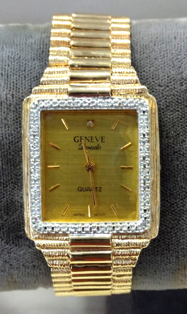 Mens Vintage 10K Yellow Gold Diamond Accented Geneve Quartz Wristwatch