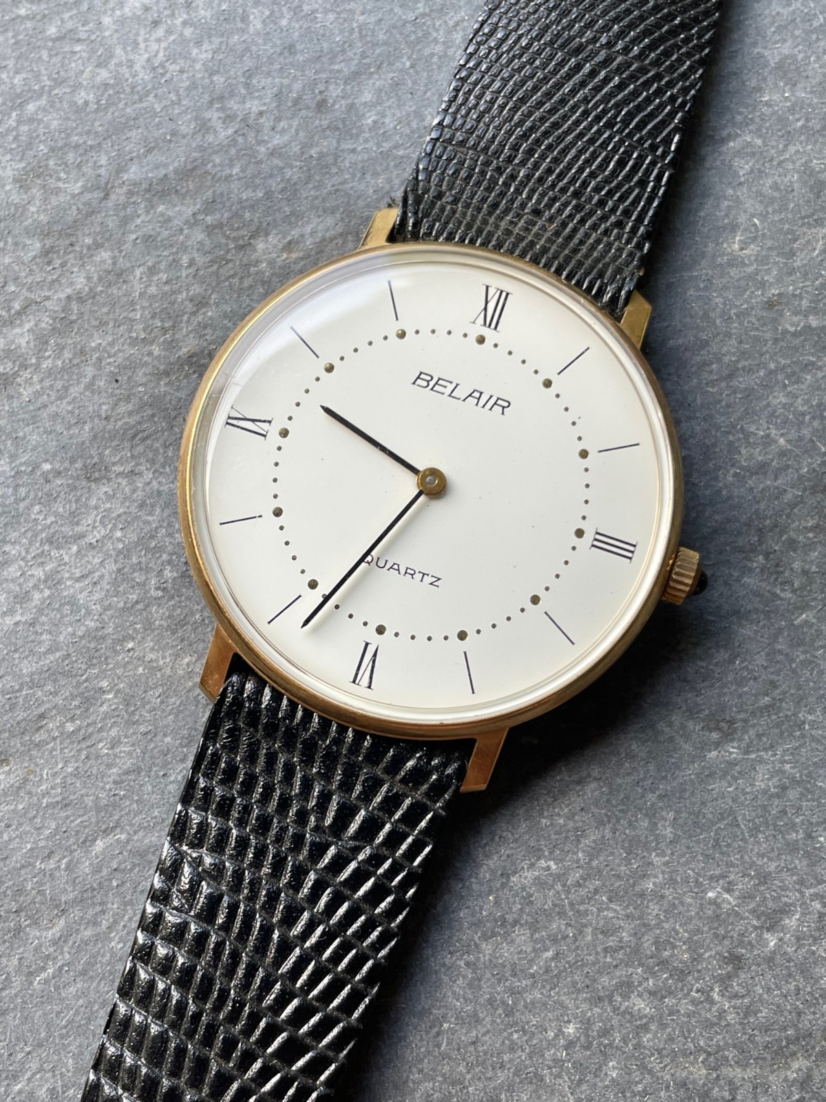 RUNS NOS Never Worn Vintage Belair Quartz Men’s Watch New Bat Classic Sleek Vtg