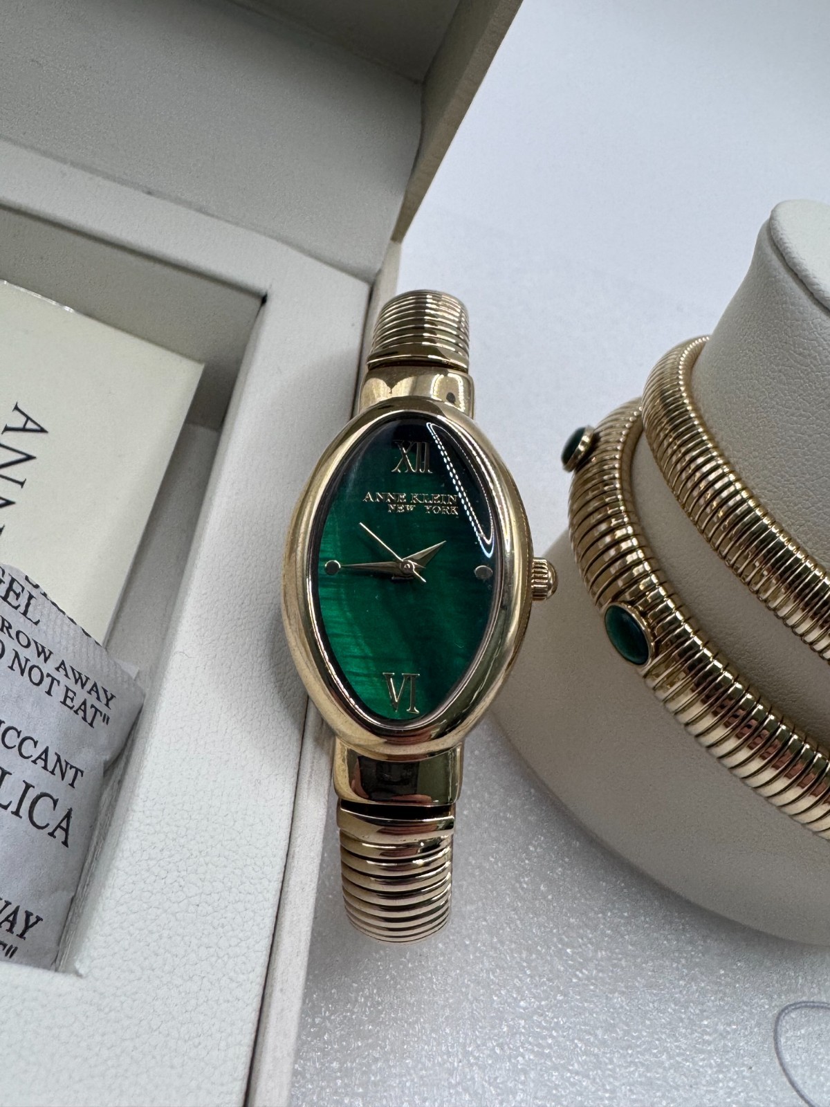Anne Klein New York Ladies Green Malachite Bracelet And Watch Set / 12/7752MAST