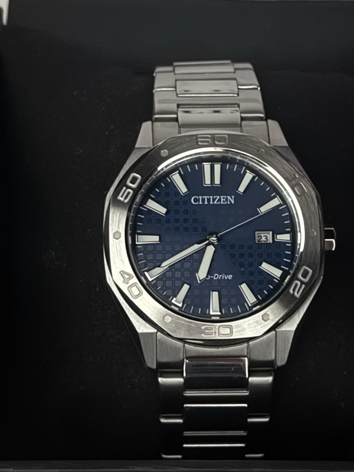 Citizen Eco-Drive Men’s Blue Dial SS 43mm 100m Date Watch w/ Box Papers