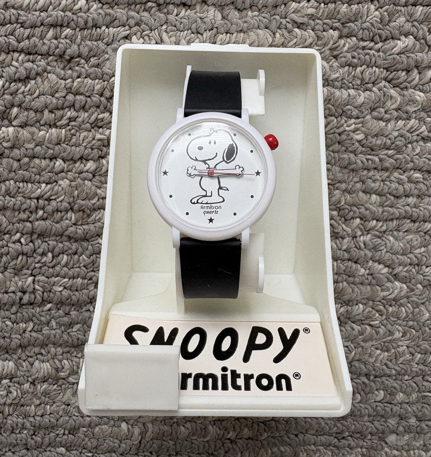 Vintage Snoopy Peanuts Armitron Quartz Watch Needs Battery