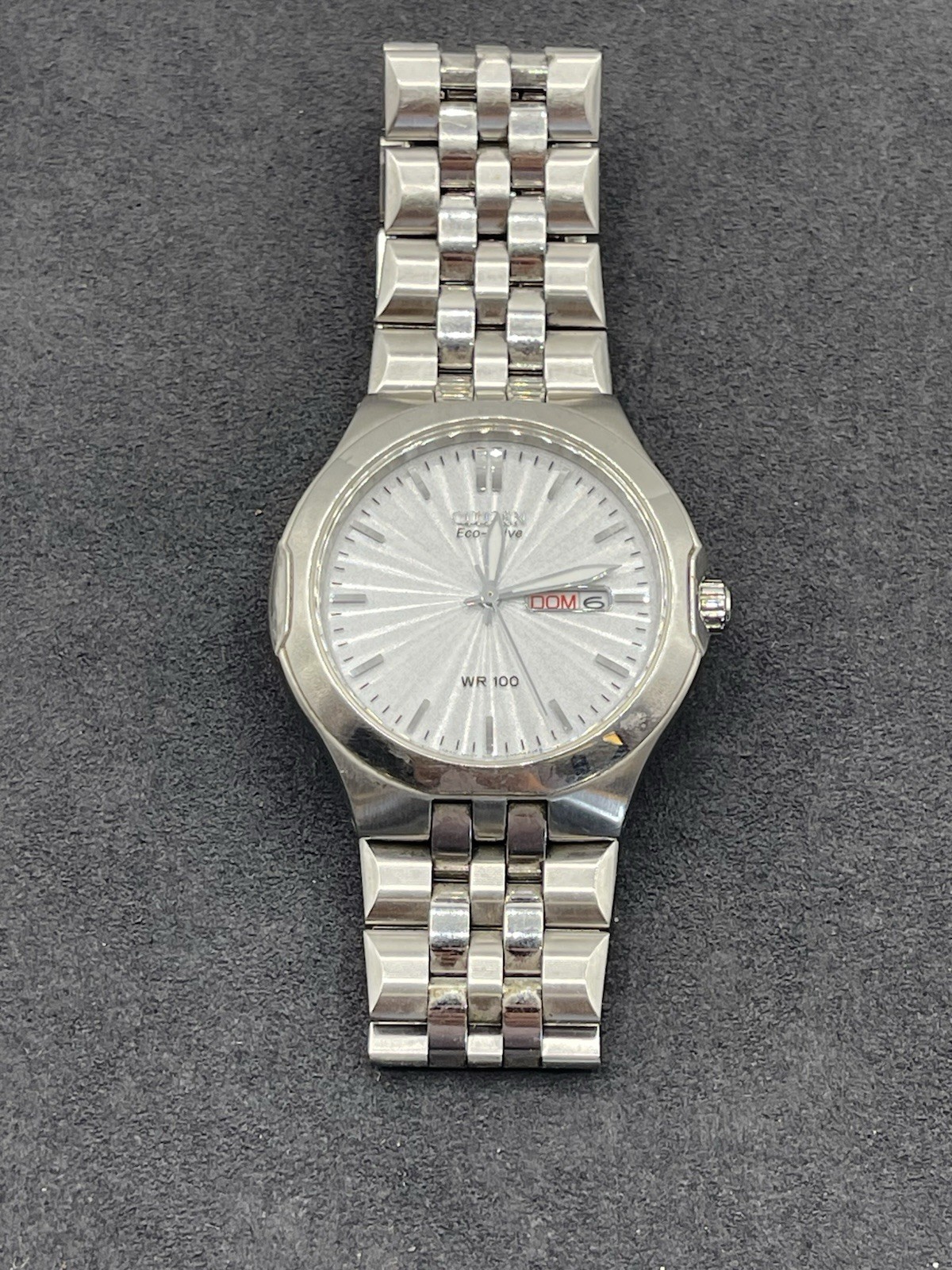 Citizen Eco-Drive Men’s Quartz Silver Sunburst Dial SS Bracelet 40mm, working