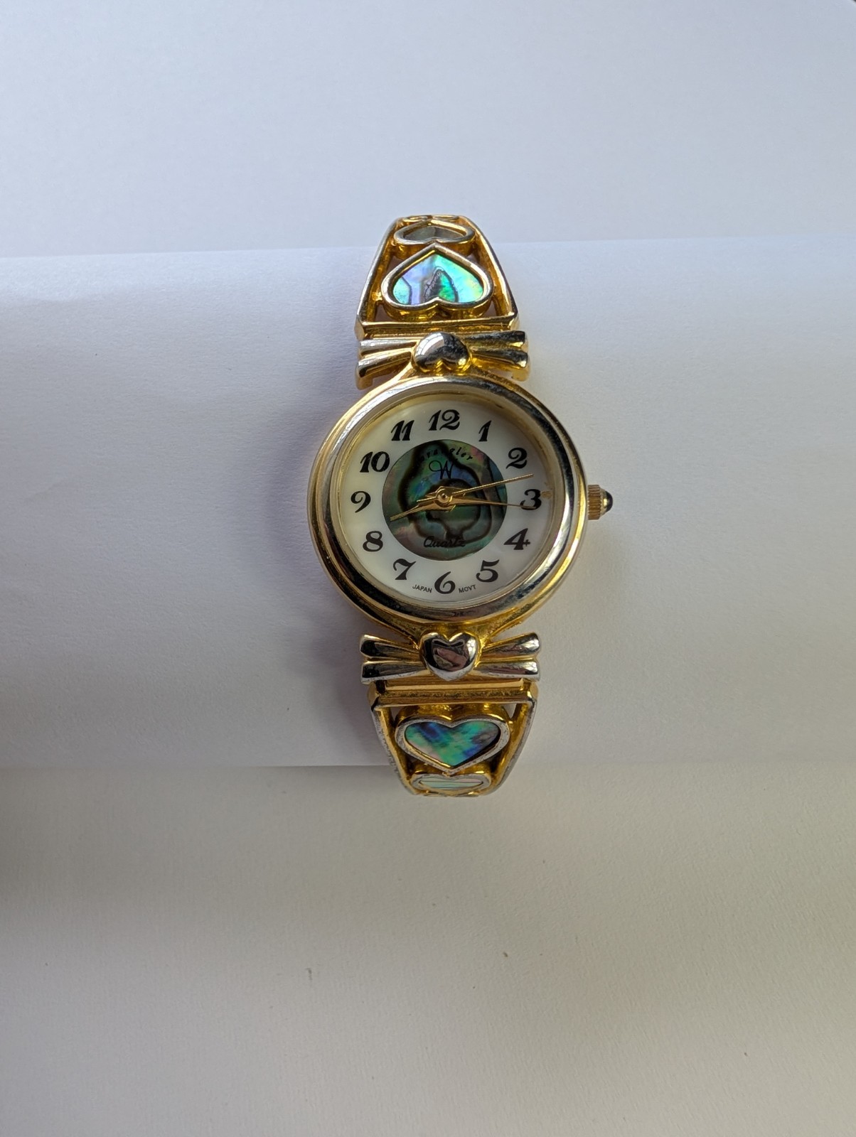 Vintage Wrangler Mother Of Pearl Abalone Hearts Stretch Wrist Watch Gold Tone