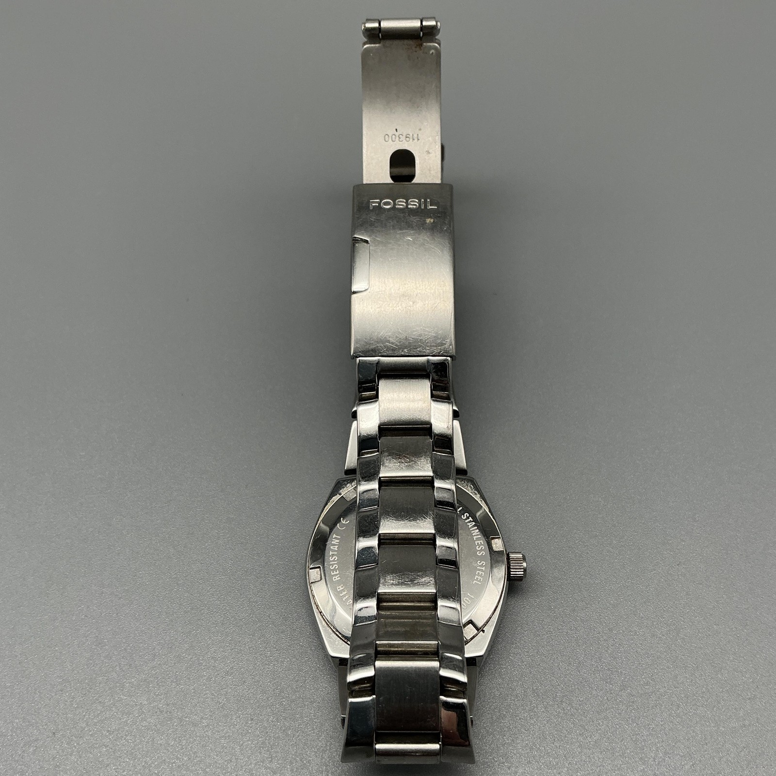 Fossil Blue Womens Watch 28mm Red Dial Stainless Date AM-4100 New Battery 6.75″