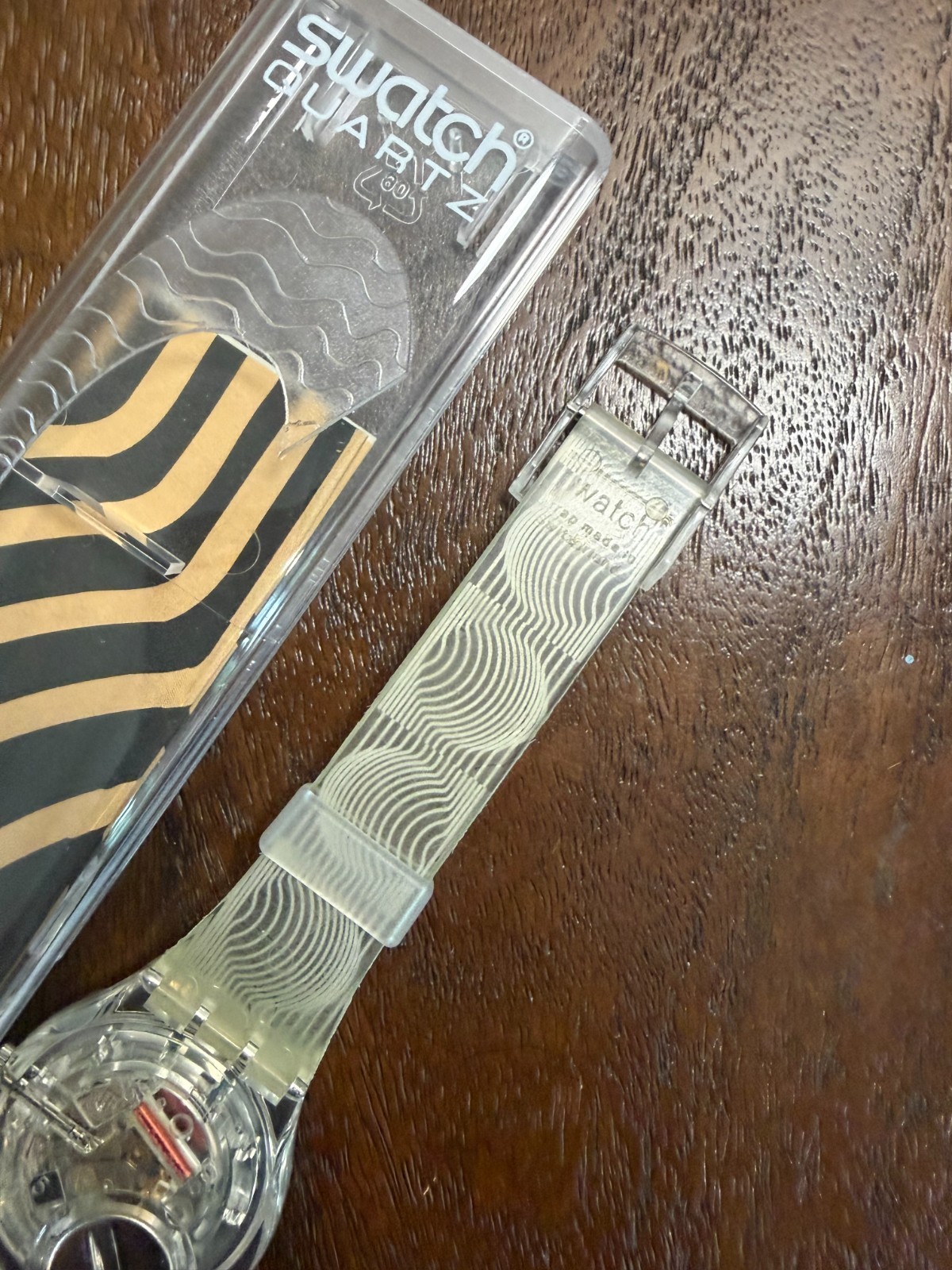 1996 Swatch Keret GK231 NOS Victor Vasarely Artist Op Art Gent 34mm Working