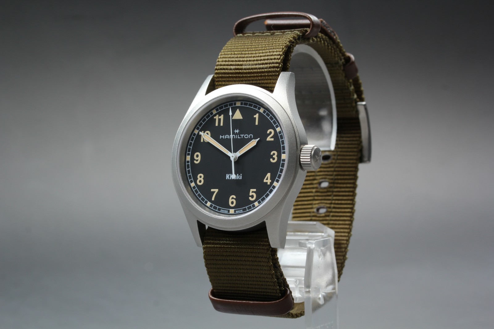 Mint in Box Hamilton Khaki Field H69401930 Black Dial 38mm Men’s Qz Watch U972