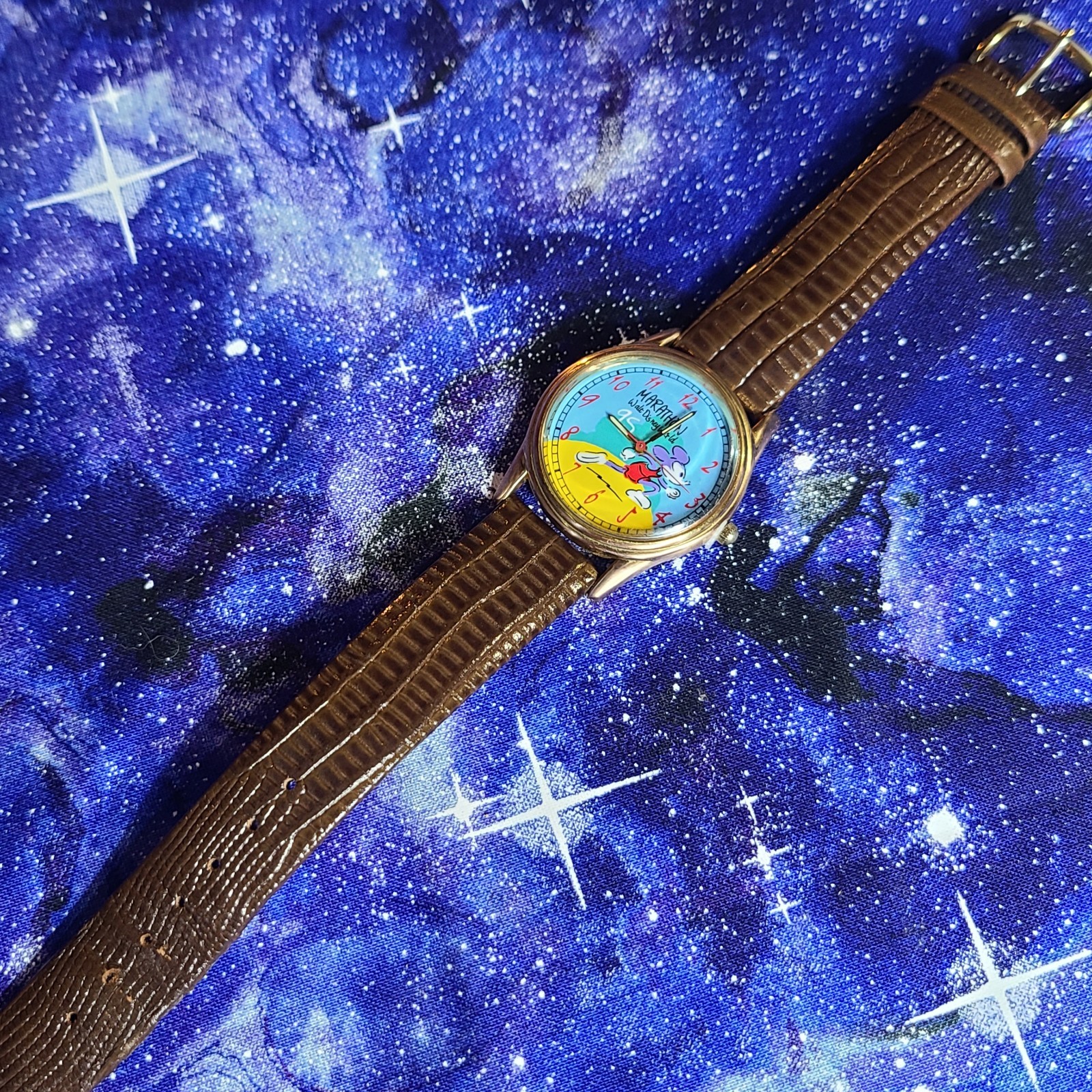 1995 Disney World Marathon Fossil Mickey LE Watch Ready To Wear | See Video