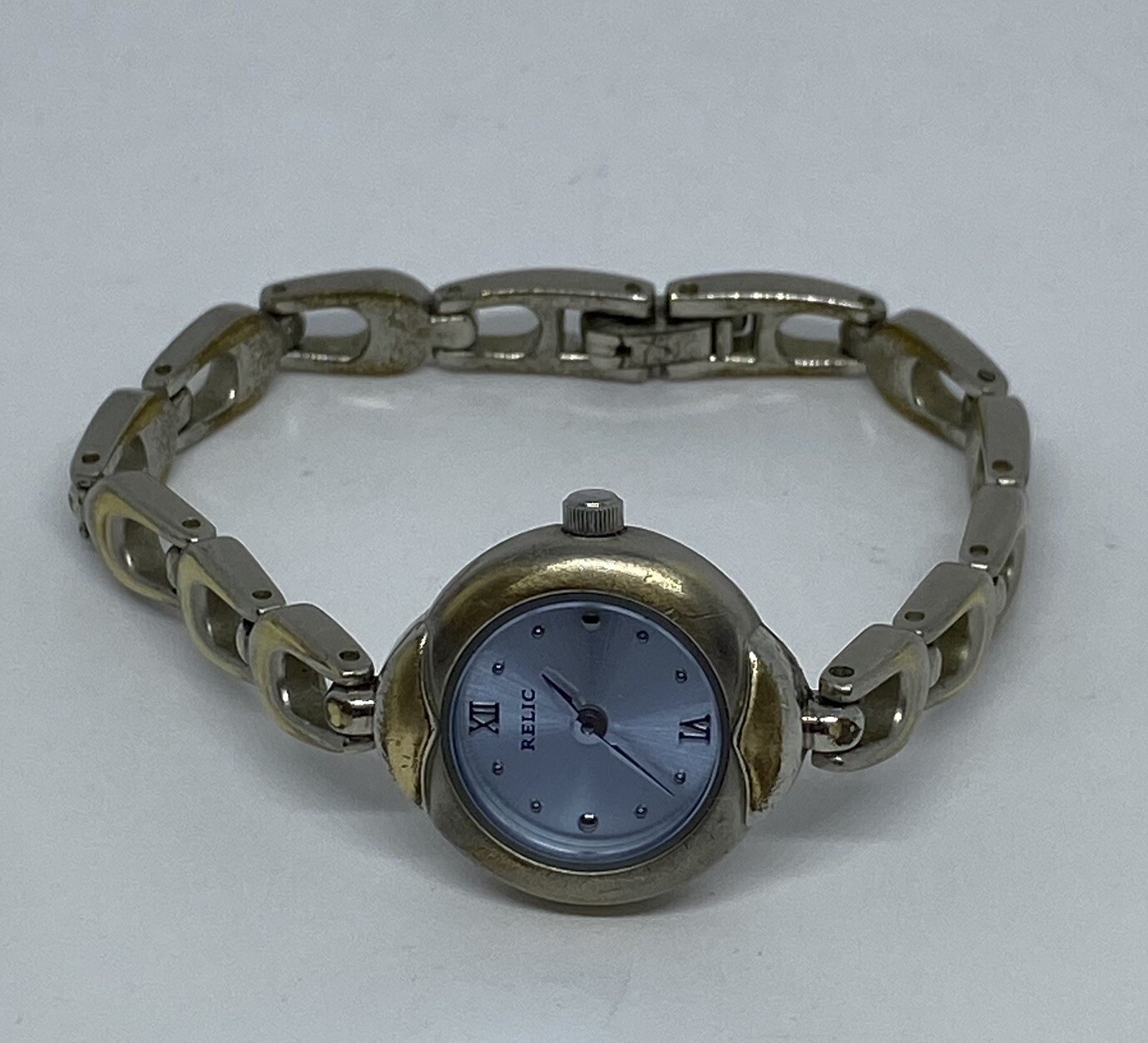 Womens Relic Watch ZR33230 Silver Tone Roman Numeral Quartz Analog New Battery