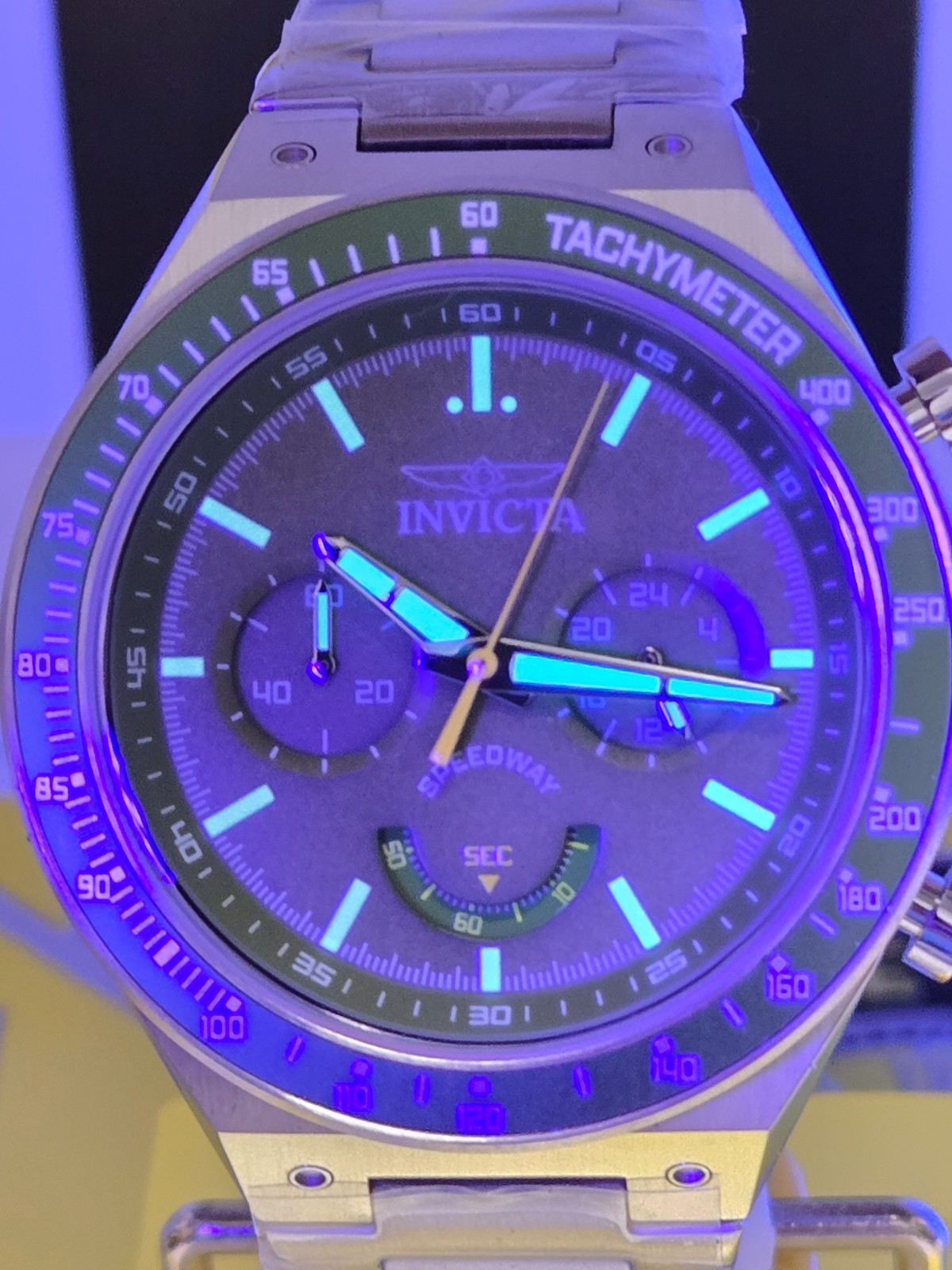 Invicta Speedway GearShift Men’s Watch 44mm, Steel with Green Bezel & Dial NEW!