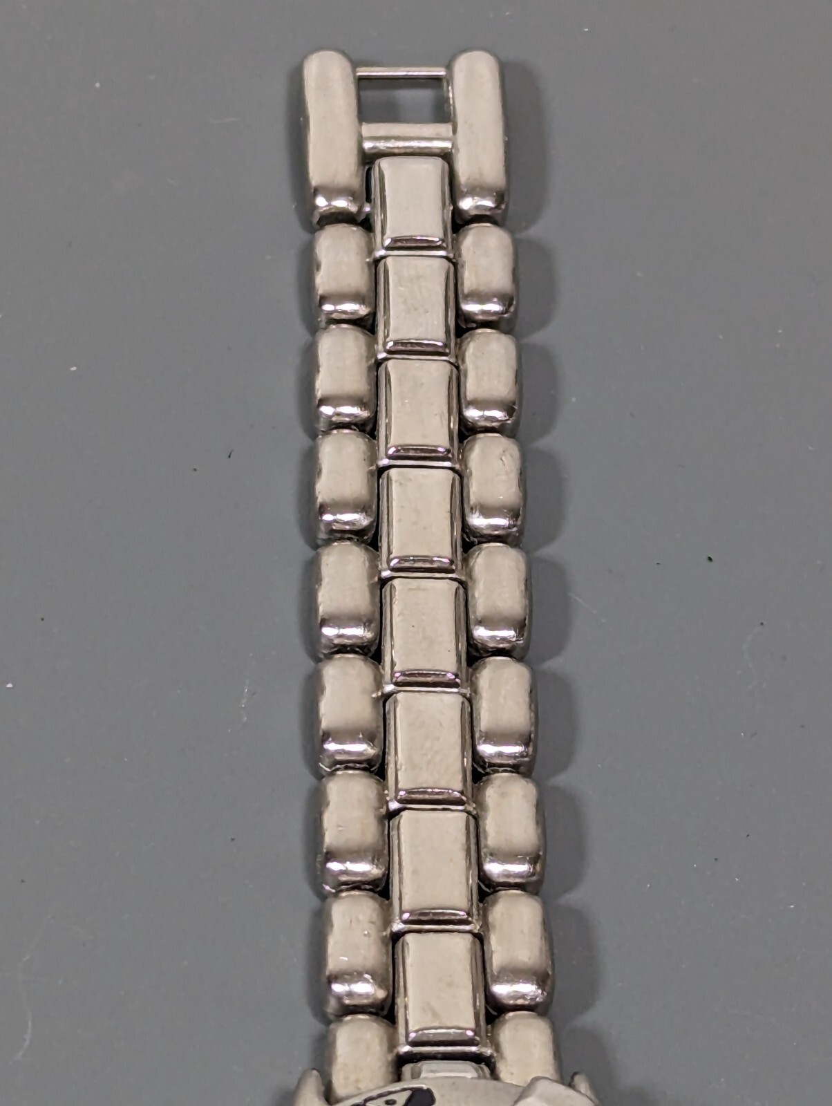 Vivani Blue Green Dial Silver Tone rotating Bezel Link Bracelet Band Watch