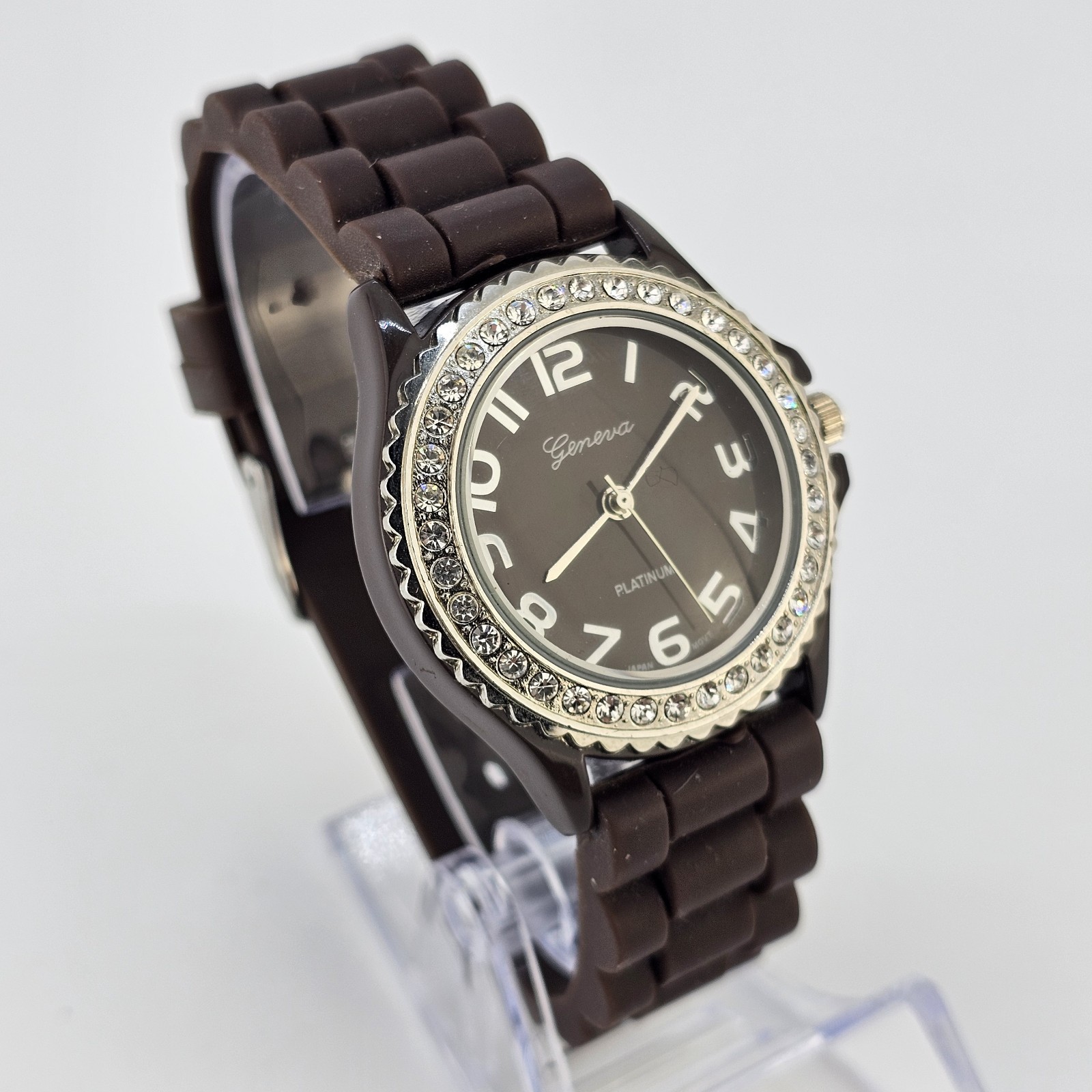 38MM Women’s Watch Dark Brown Dial Dark Brown Plastic Bands NEW Battery