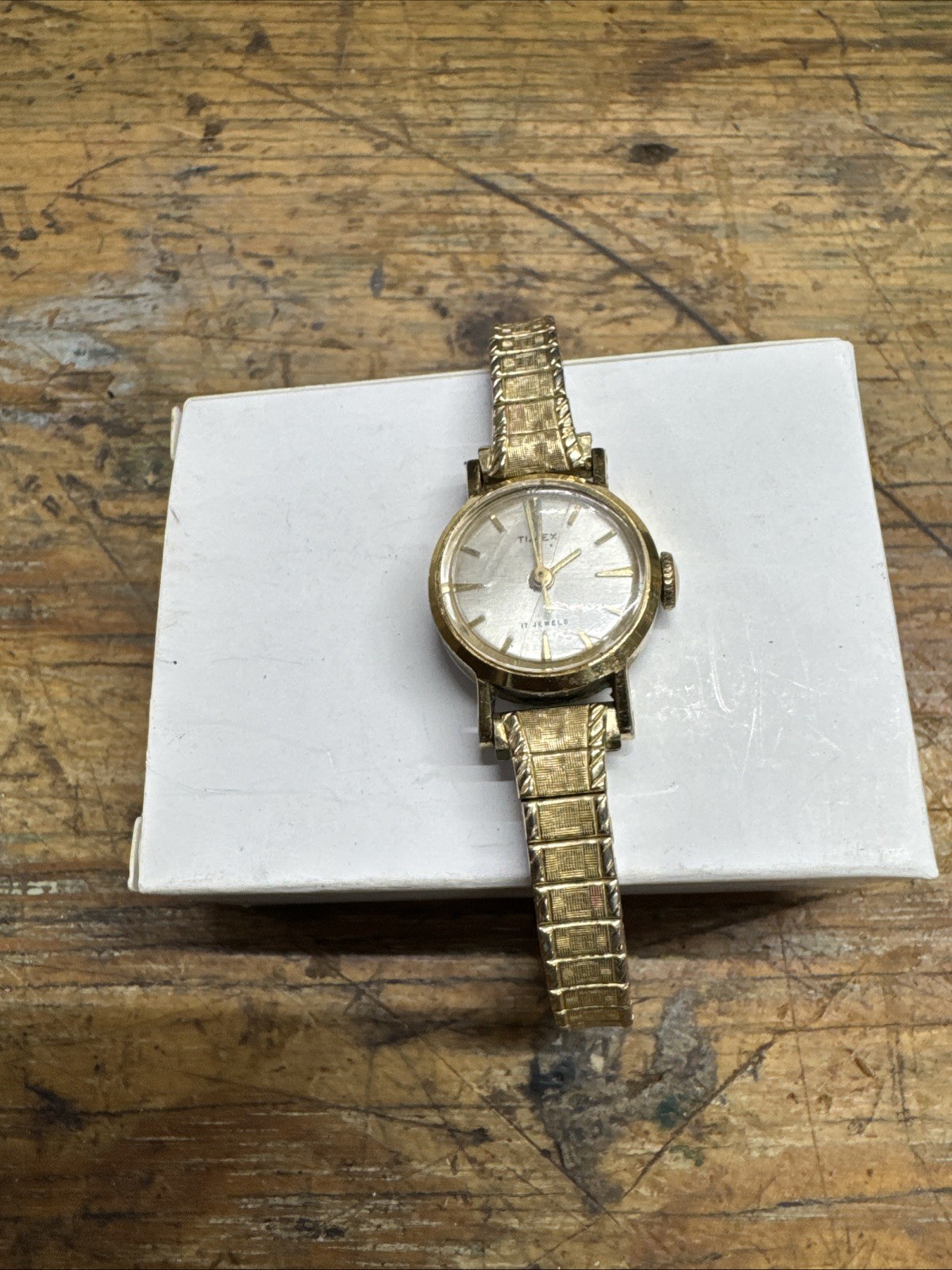 Timex 17 Jewel Women’s Watch 17.5mm Gold Tone Winding Speidel Band Working