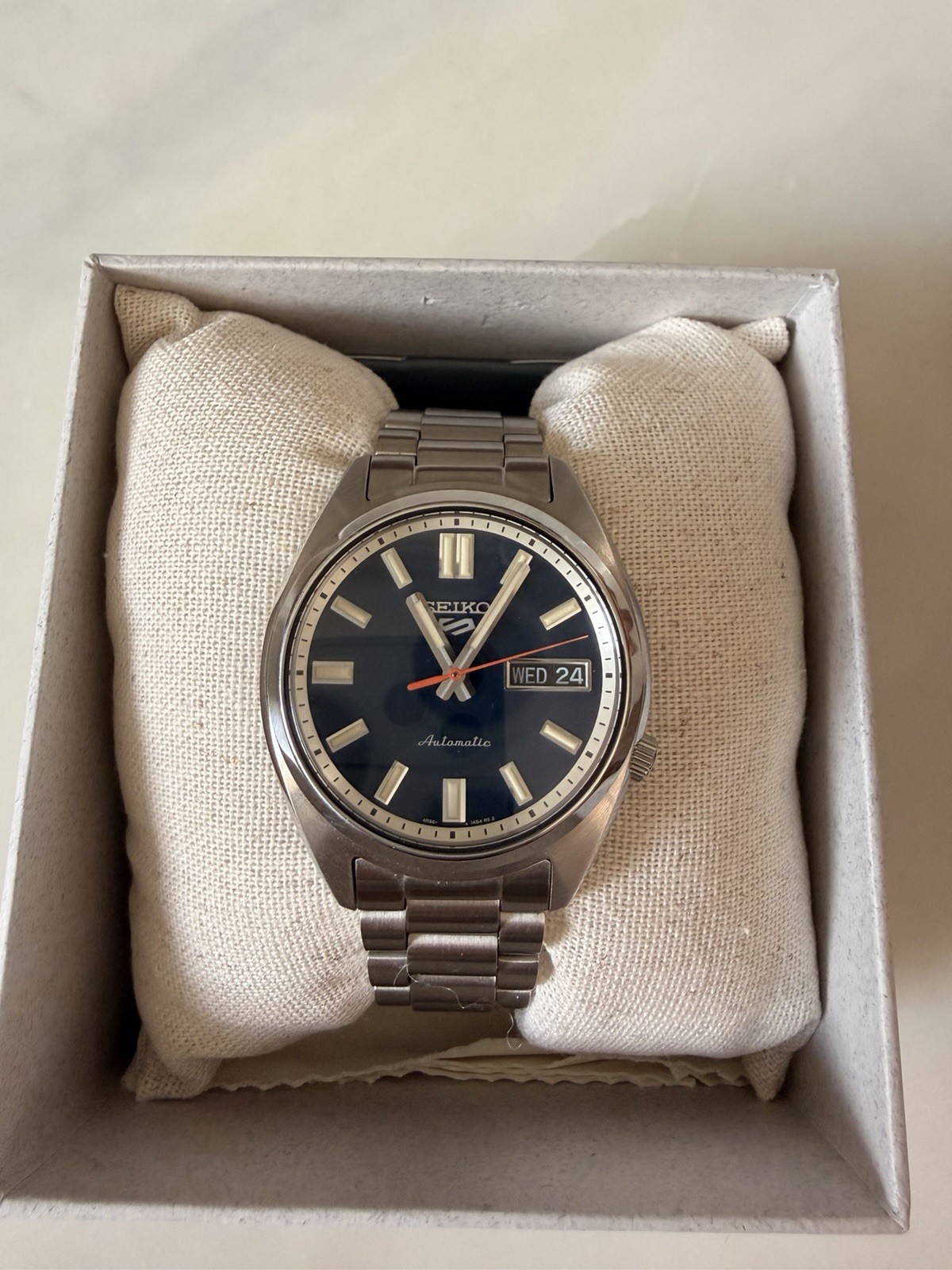 Seiko SRPK87, good condition with box/papers.