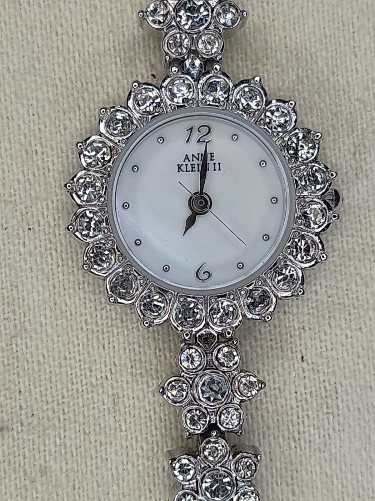 Anne Klein II quartz watch10/3613 Luxury Silver Diamond tennis Bracelet RUNS