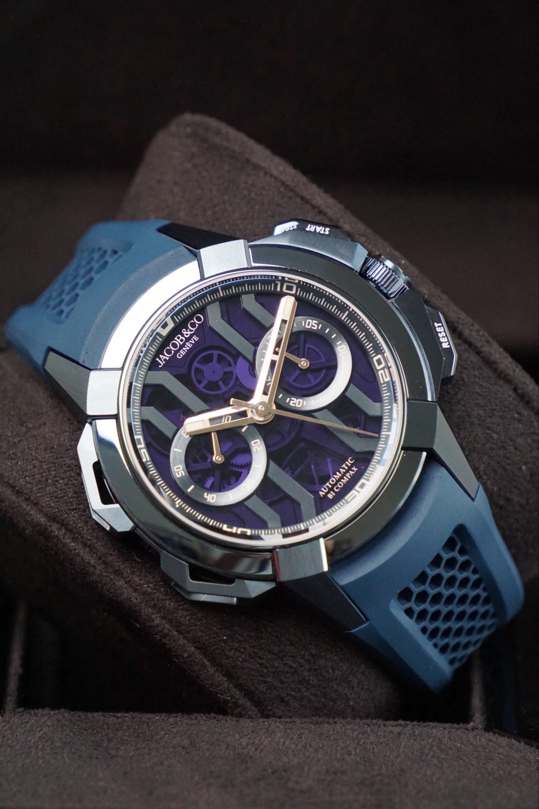 Jacob & Co. Epic X Chronograph EC400.22.AF.AA.A Titanium Blue w. Papers 2026