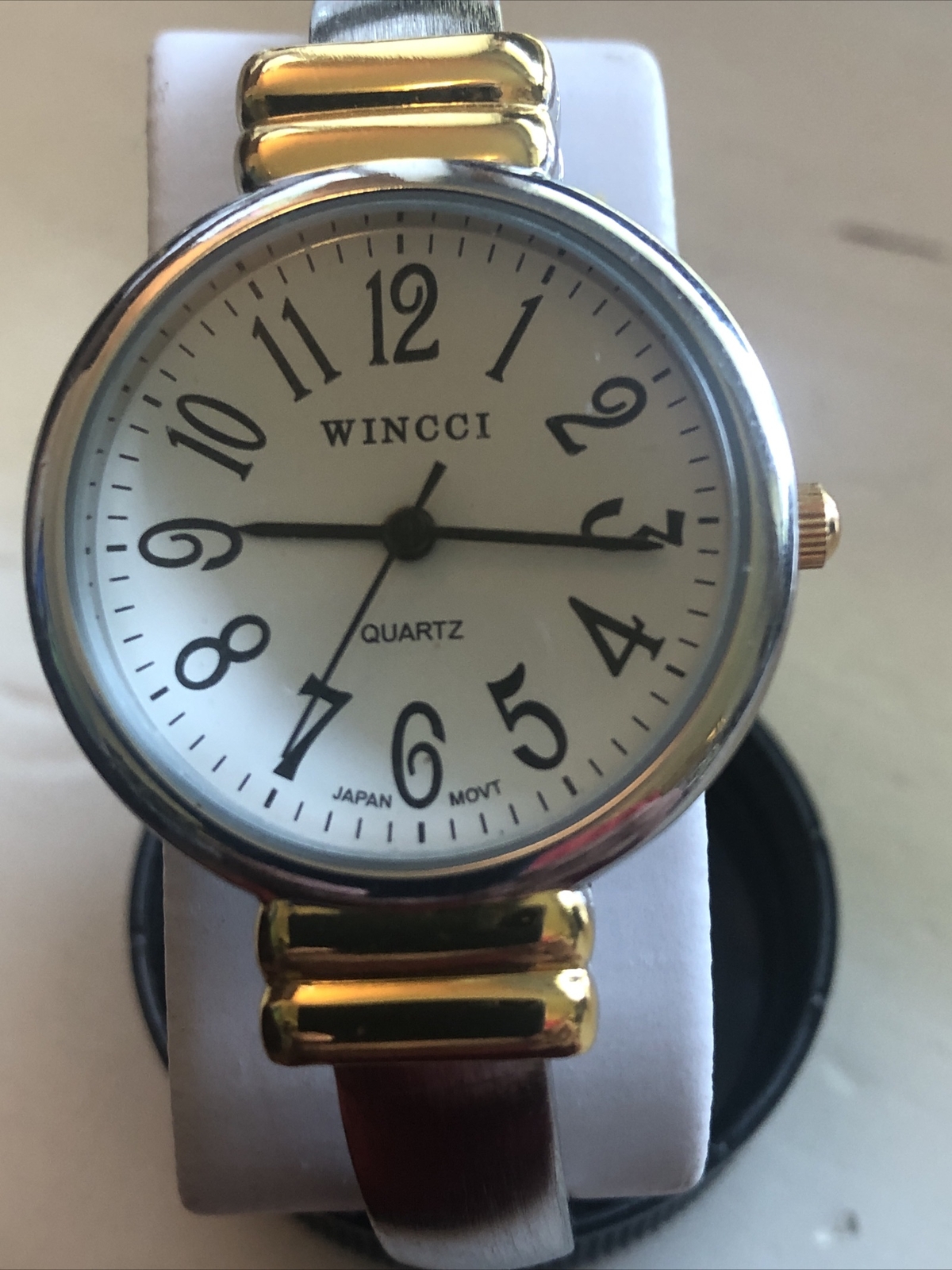 Wincci Two Toned Cuff Watch NEW BATTERY