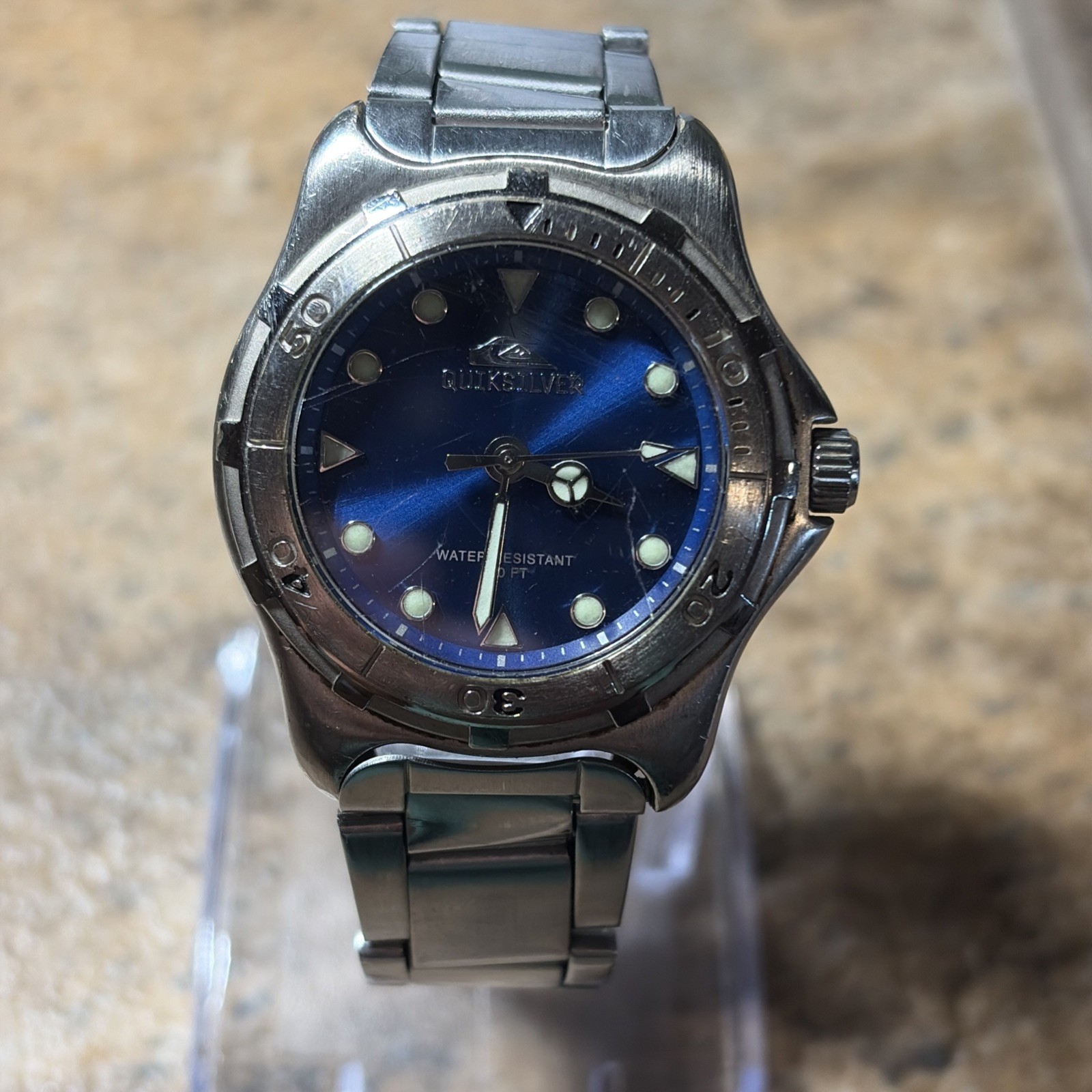 Quicksilver 34mm Men’s Watch Blue Dial Quartz Runs 6”