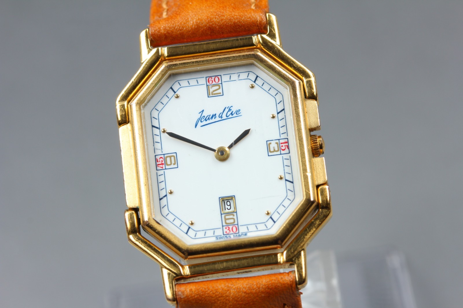 «Exc+5» Vintage Jean d’eve Octagon 27mm Gold Quartz Unisex Mens Watch From Japan