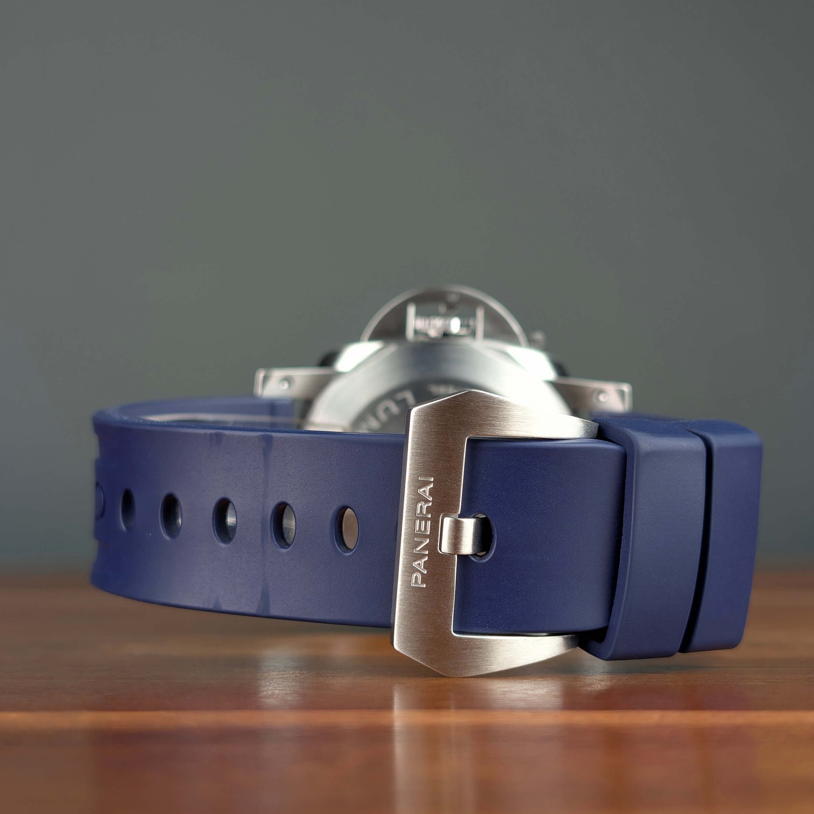 2022 Box & Card Blue Dial Panerai Luminor Marina PAM01313