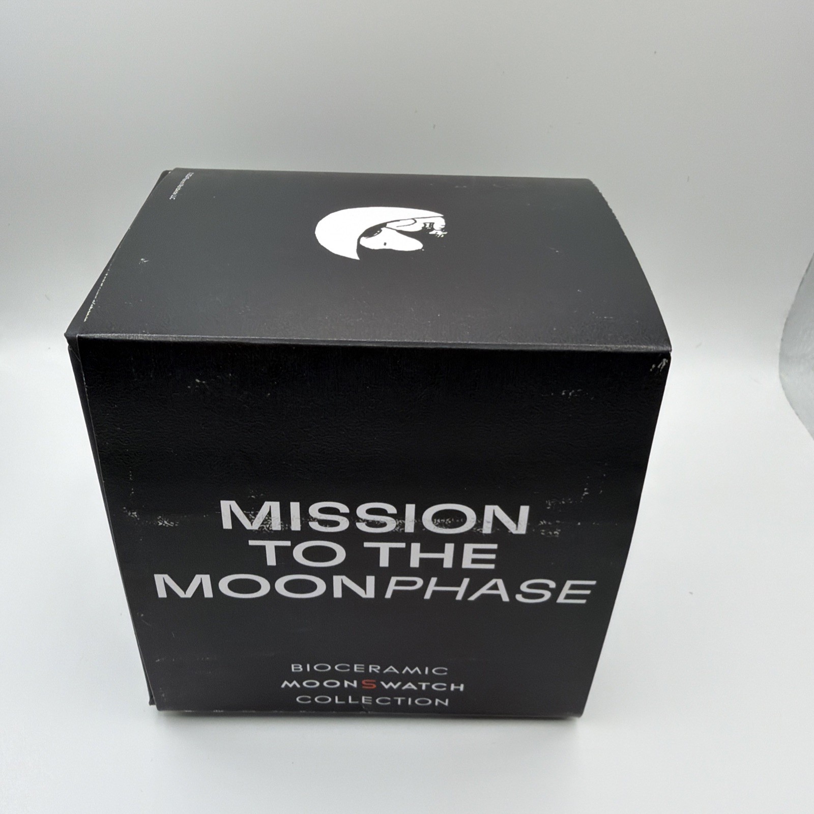 OMEGA x Swatch Mission to the Moonphase “New Moon” Snoopy – Complete Set
