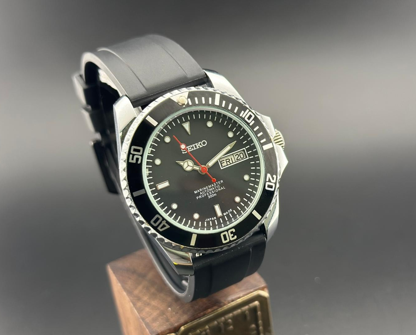 Vintage Seiko Diver’s Look Automatic Rotating Bezel 6309A Day & Date Men’s Watch