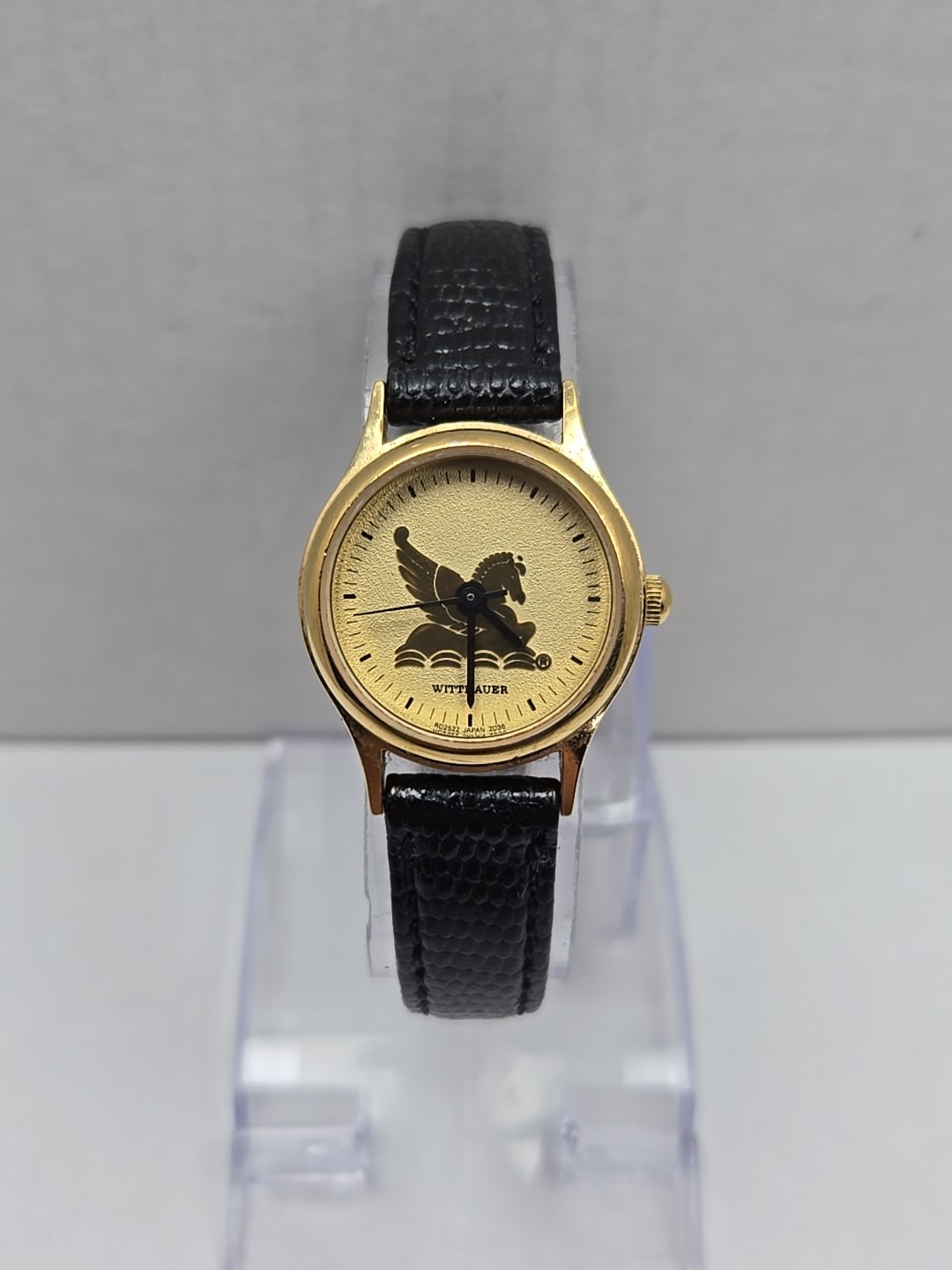 Vintage Wittnauer Pegasus Quartz Dress Watch New Battery Gold Tone Leather Women