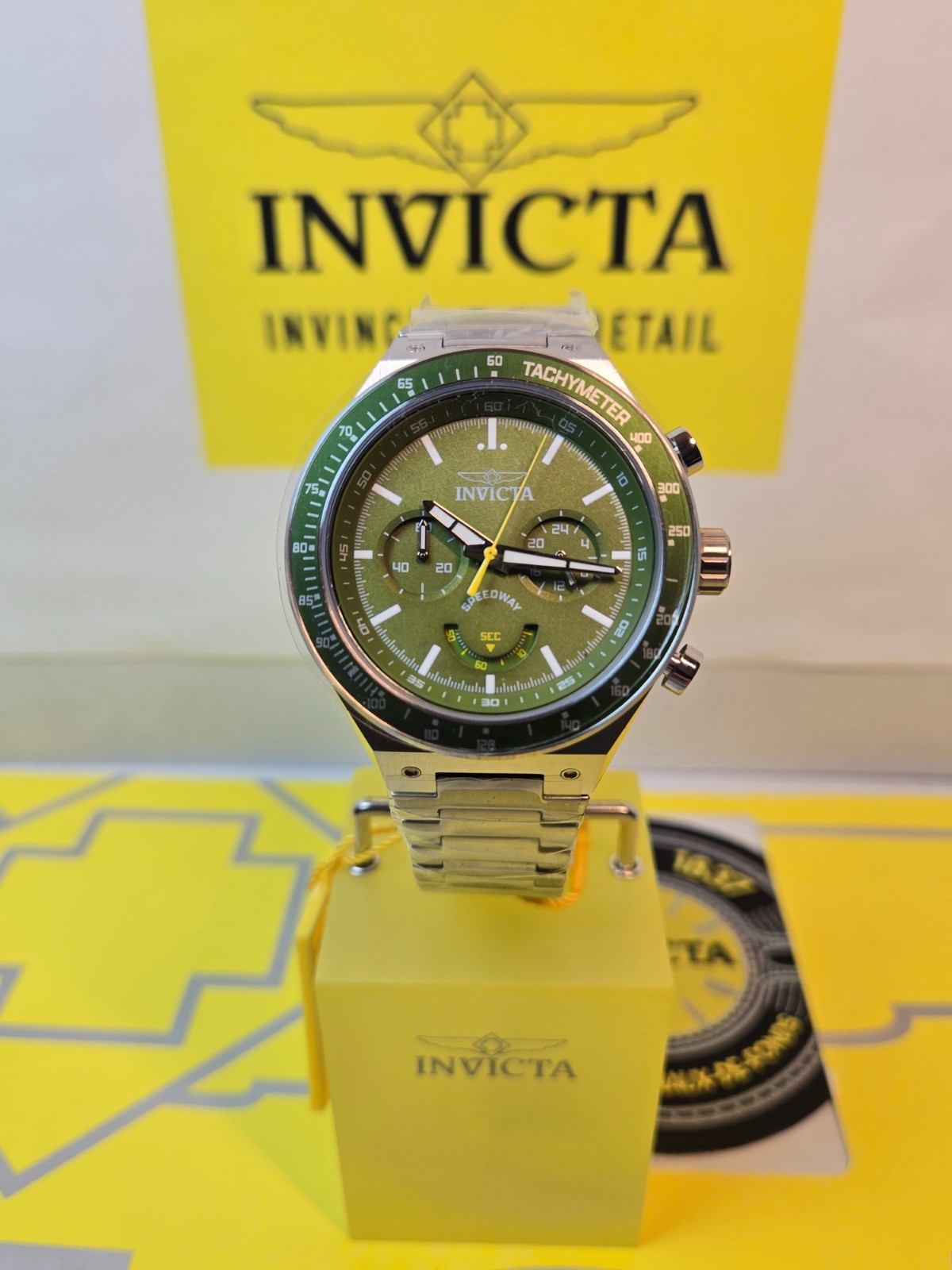 Invicta Speedway GearShift Men’s Watch 44mm, Steel with Green Bezel & Dial NEW!