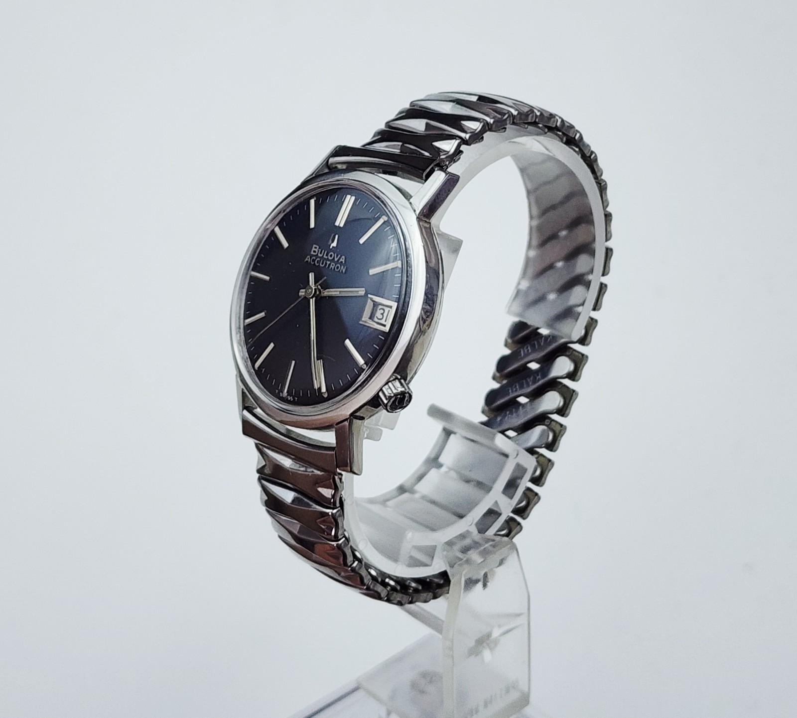 Men’s Vintage 1968 TUNING FORK Watch BULOVA ACCUTRON Cal.2181