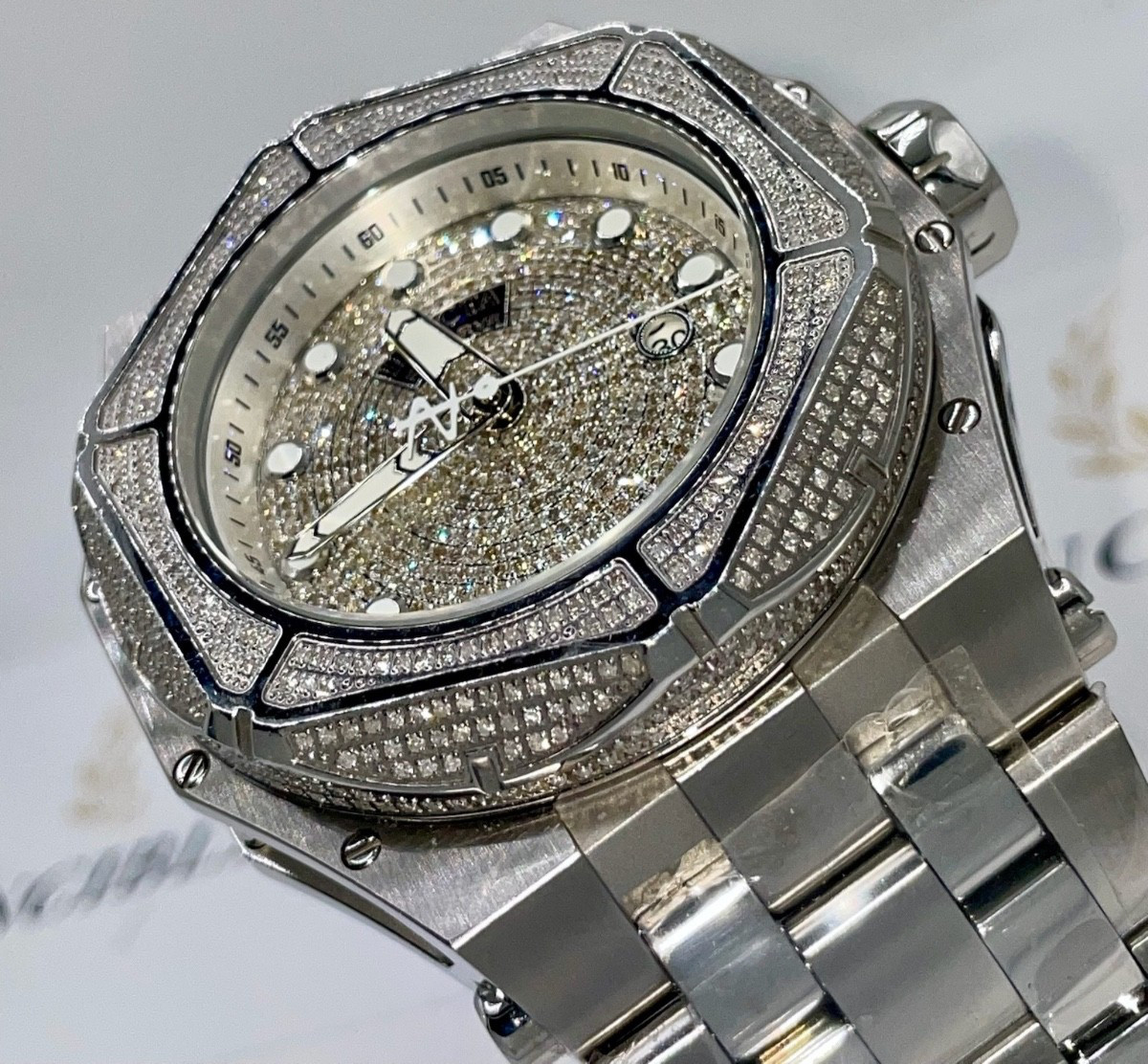 Invicta Reserve Carbon Hawk, 54.50mm, Stainless Steel 4.28ctw Pave Diamond 38943