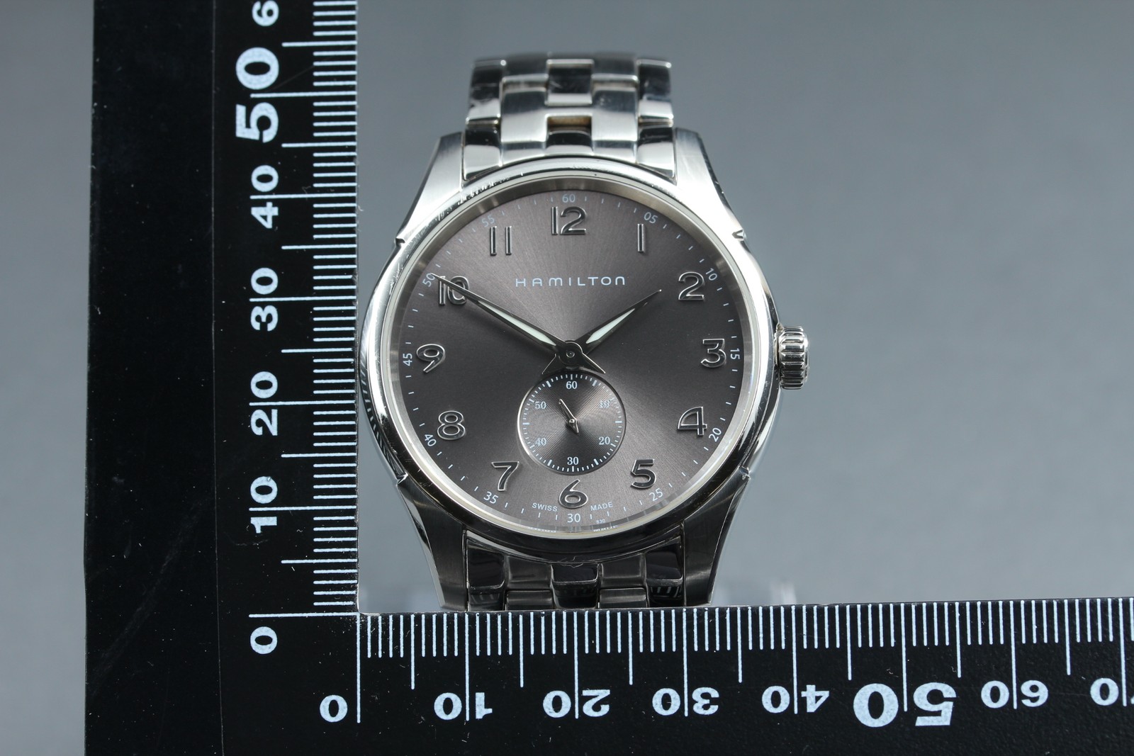 [Near MINT] HAMILTON Jazzmaster H384110 Small Second Gray Dial Quartz Mens Watch