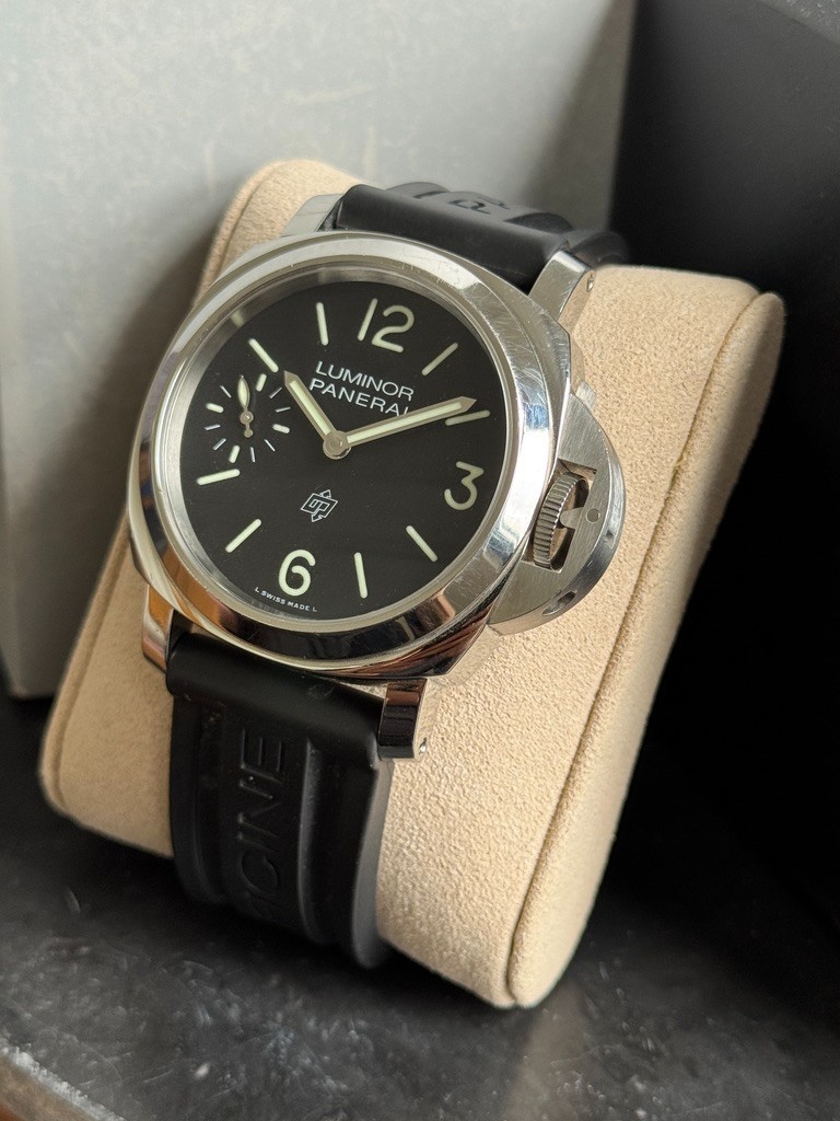 Paneri Luminor Logo PAM01084 2024 Black Dial