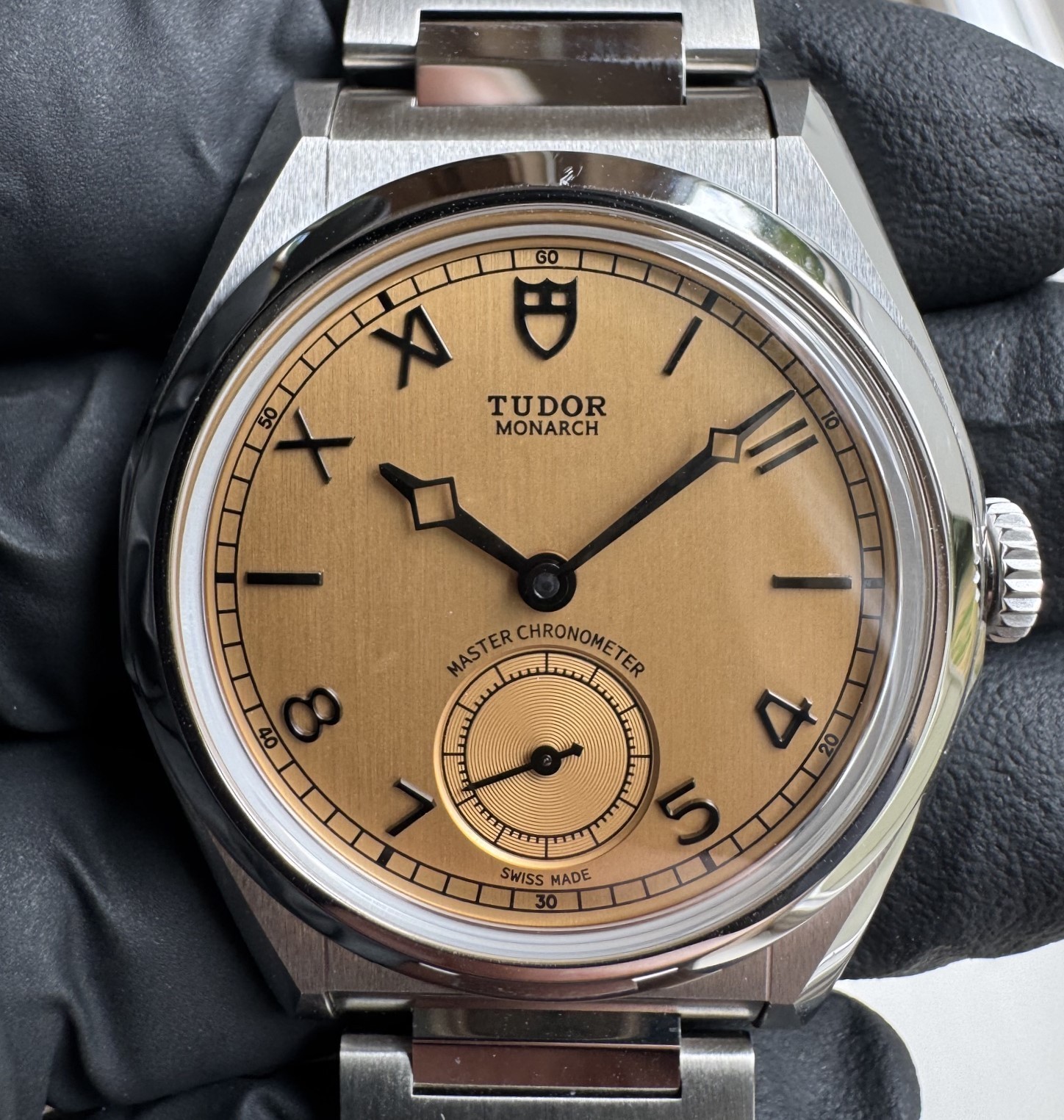 2026 Tudor Monarch 39mm M2639W1A0U-0001 Dark Champagne *NEW MODEL EX COND*