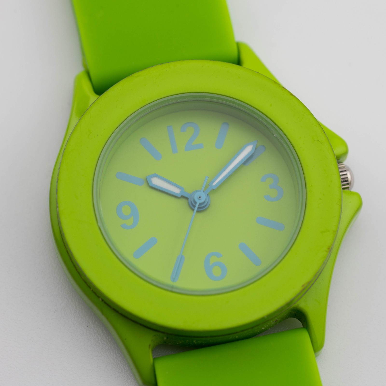 xhilaration FMDX220 Green-Tone Quartz Analog Women’s Watch New Battery