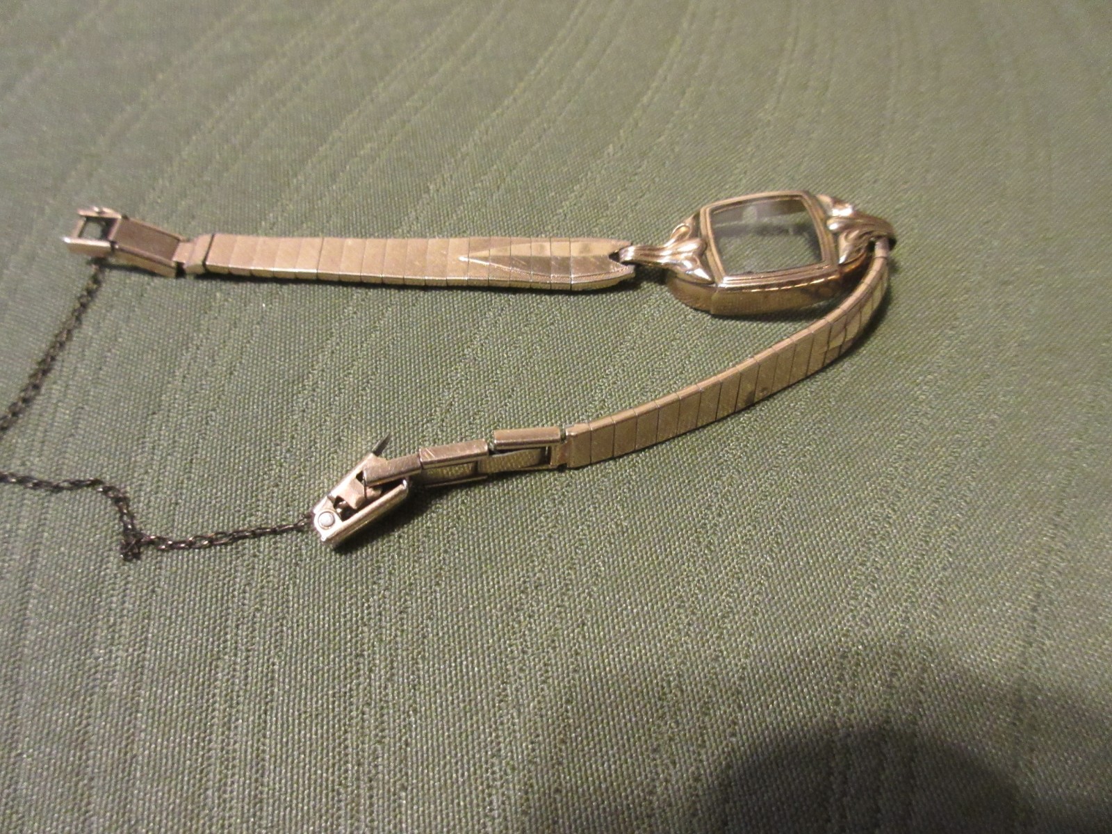 Vintage Elgin Ladies Watch Hadley 1/20 K GF TOP Bracelet WORKS